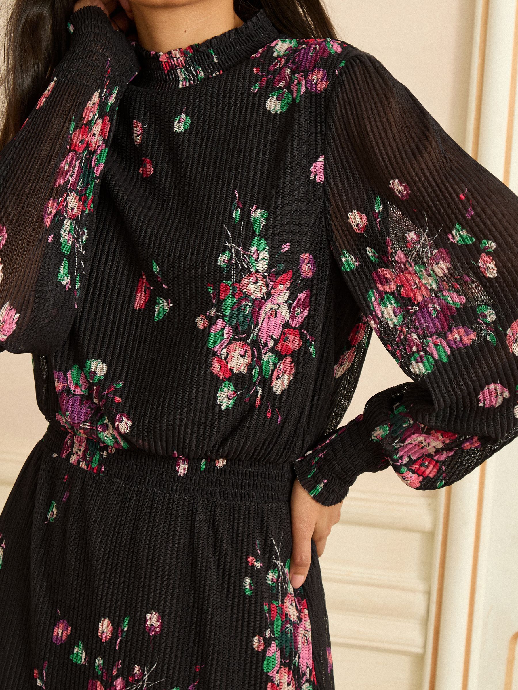 Love & Roses Floral Plisse Mesh High Neck Midi Dress
