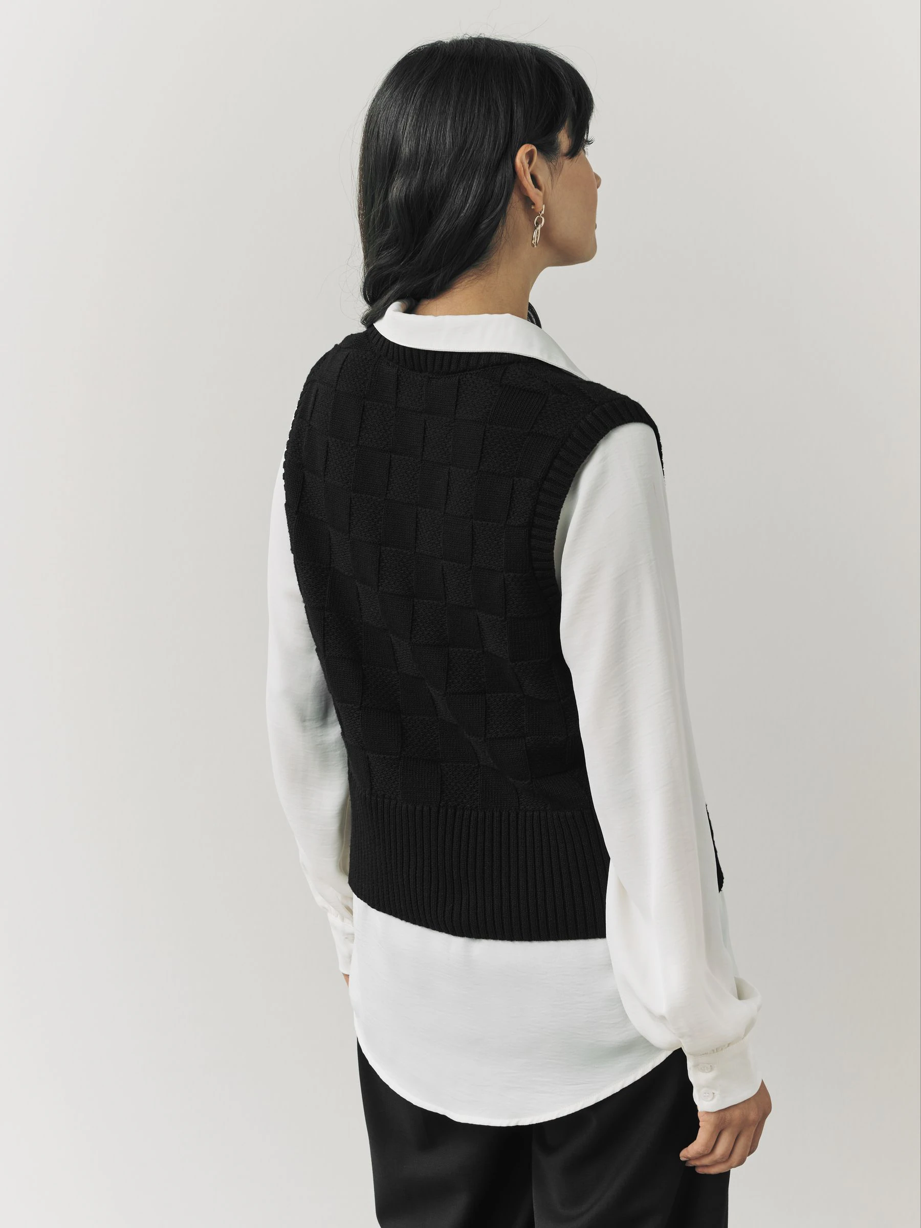 Black Knitted Tank Shirt Layer With Button Detail