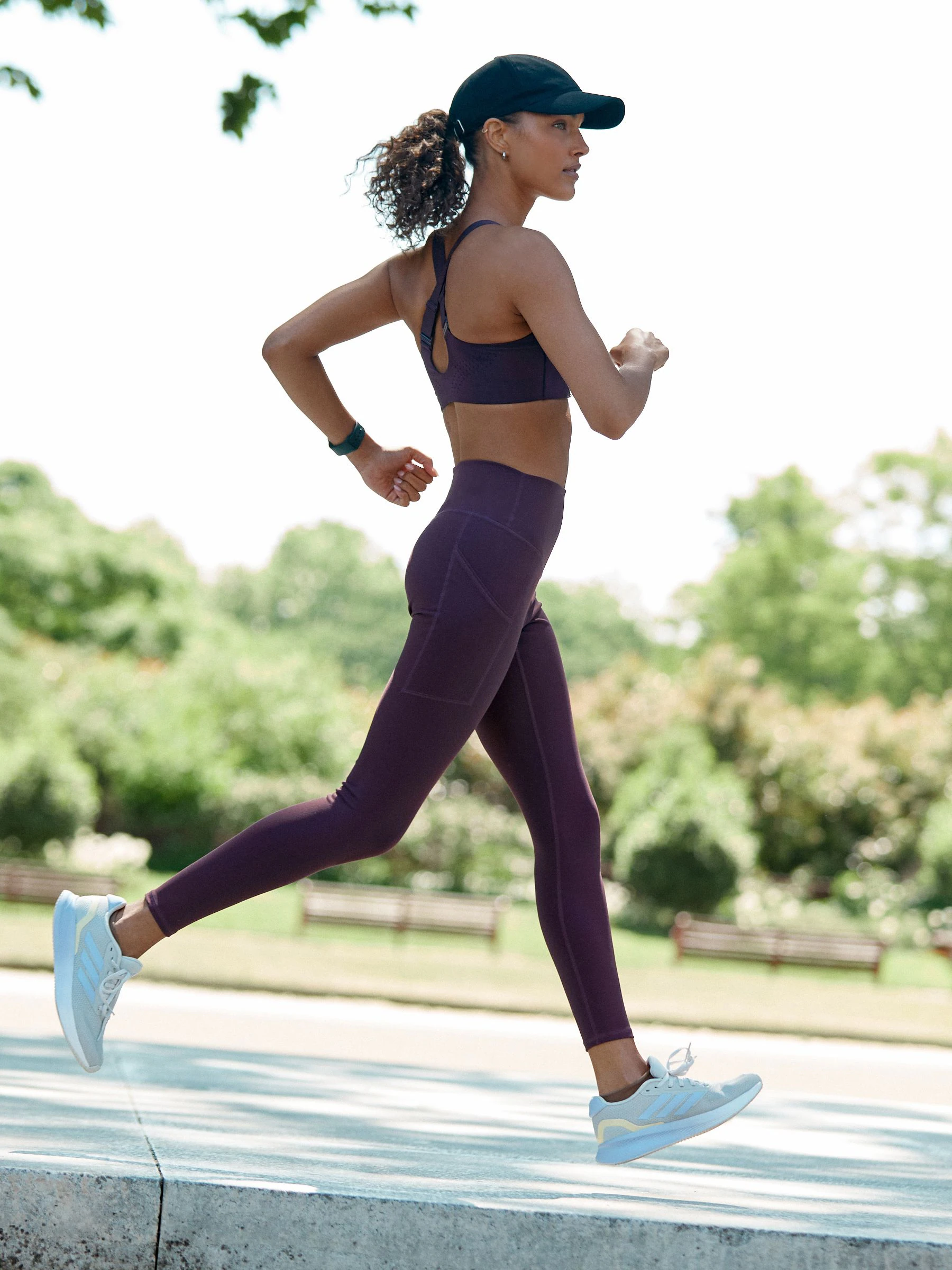 Aubergine Active Sports Dry Tech Sculpting Leggings