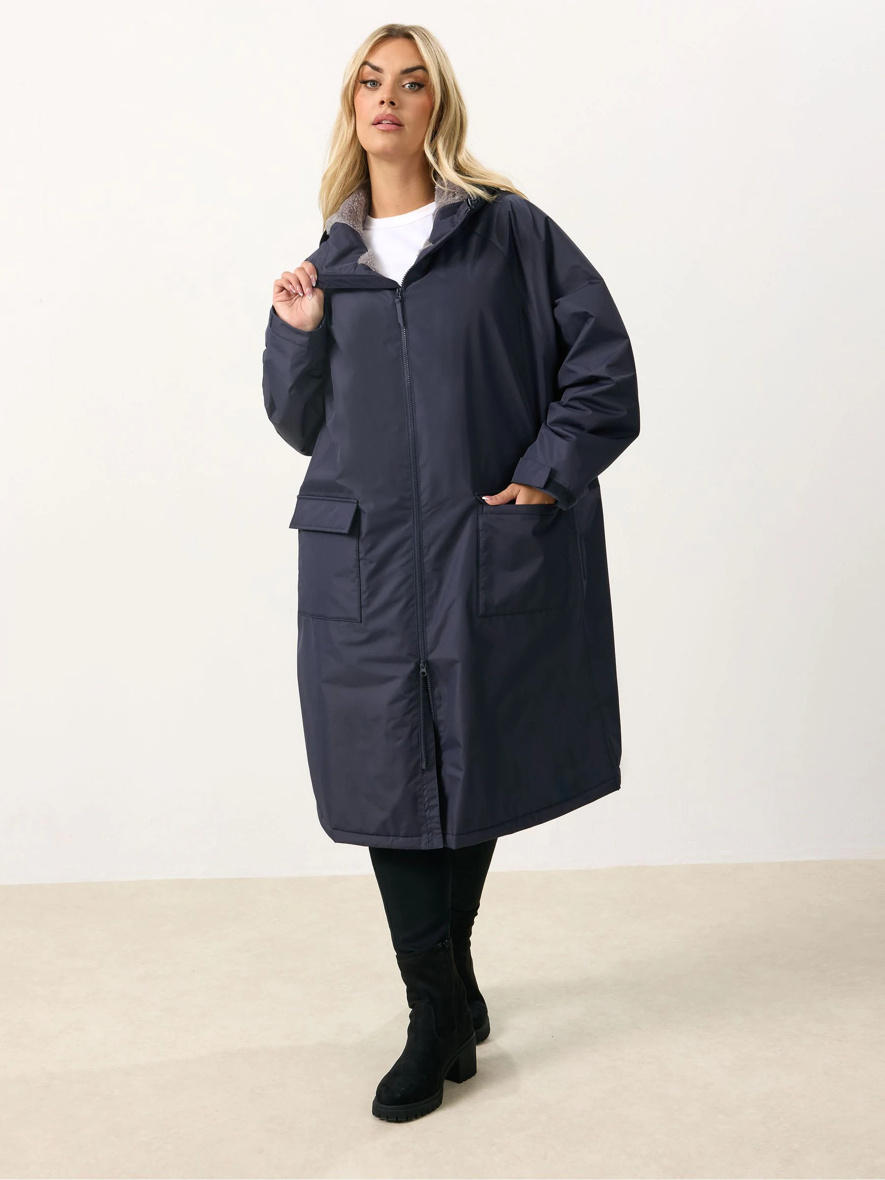 Yours Curve Blue Waterproof Changing Robe