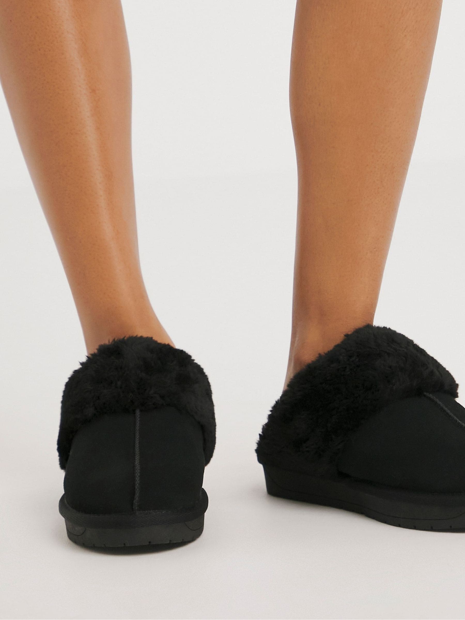 Simply Be Black Extra Wide Fit Faux Fur Lined Suede Mule Slippers