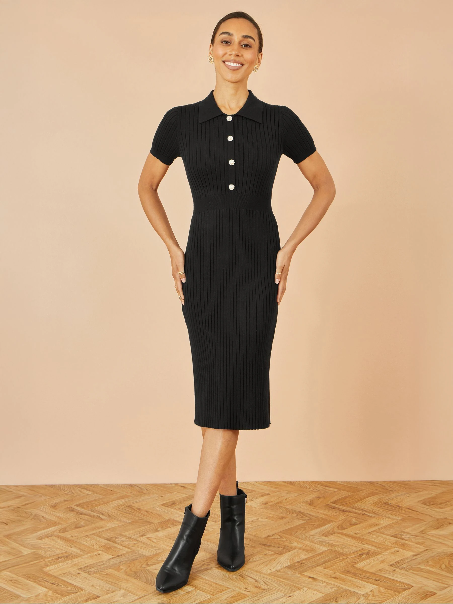 Yumi Black Fitted Rib Knitted Midi Dress With Daisy Buttons