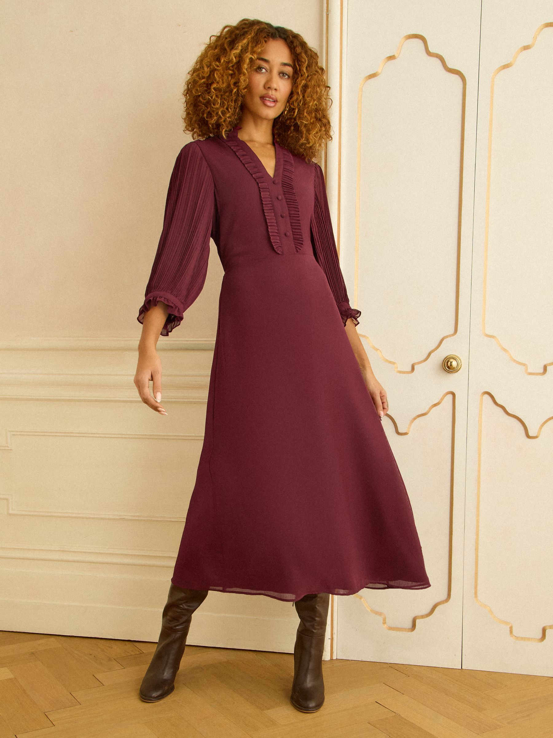 Love & Roses Burgundy Red Pleated Detail Midi Dress