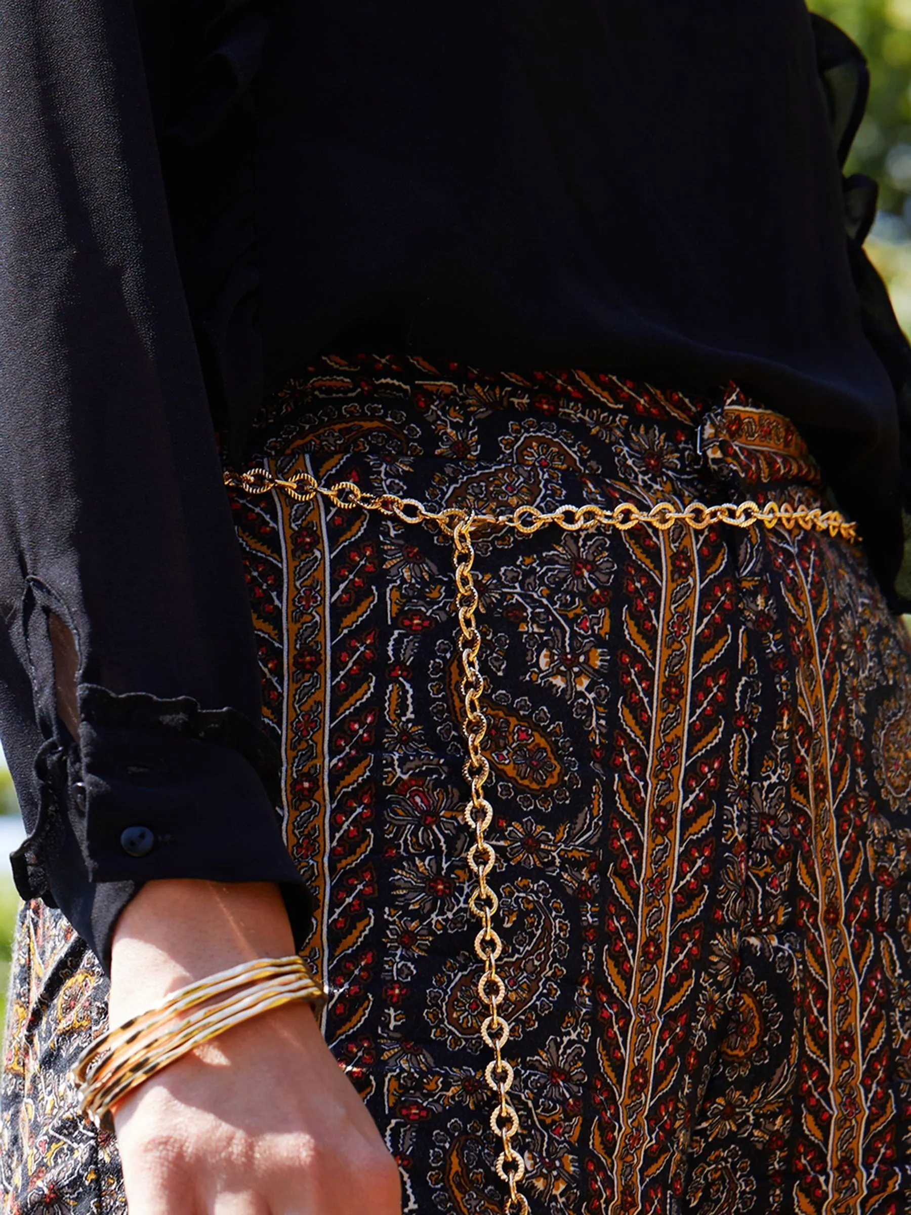 Mood Gold Polished Textured Chain Belt