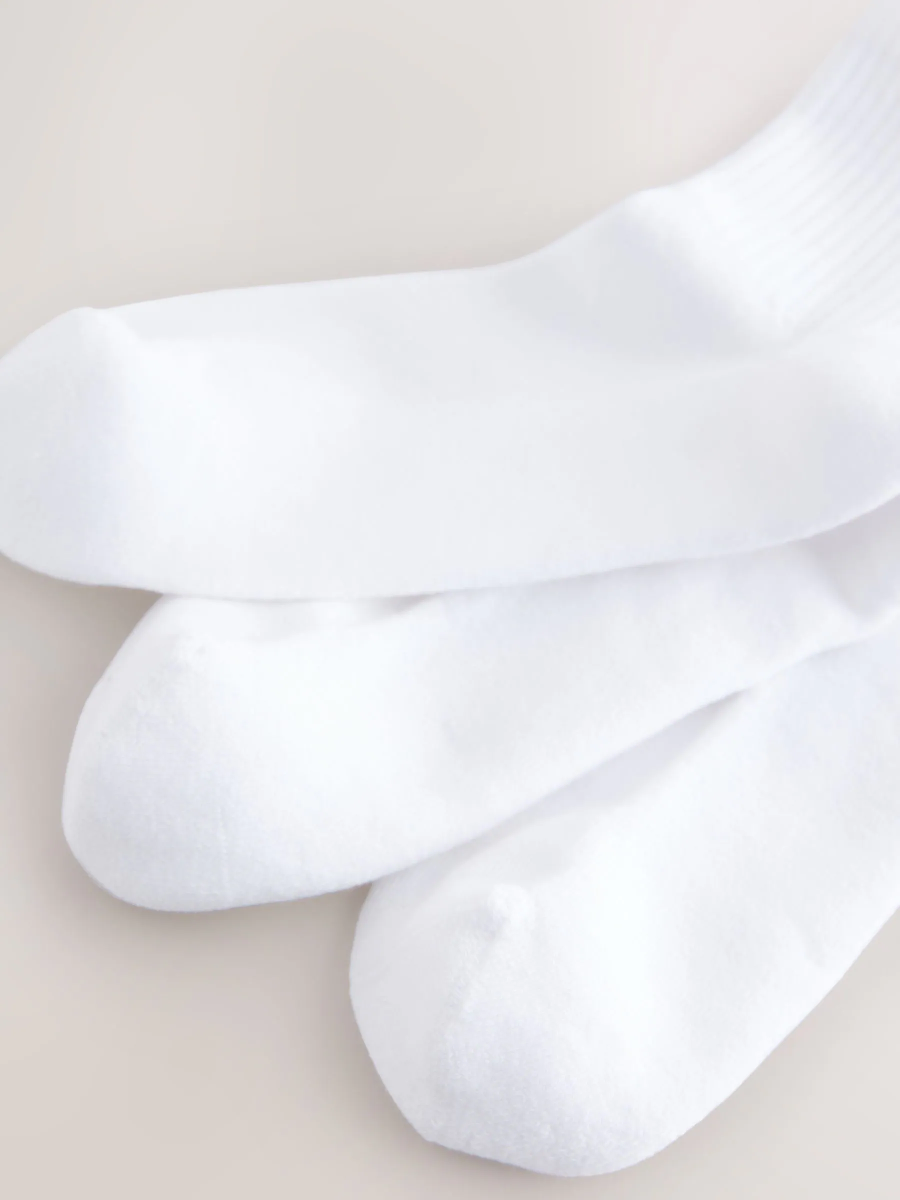 White Cushion Sole Ribbed Sport Cropped Ankle Socks 3 Pack With Arch Support