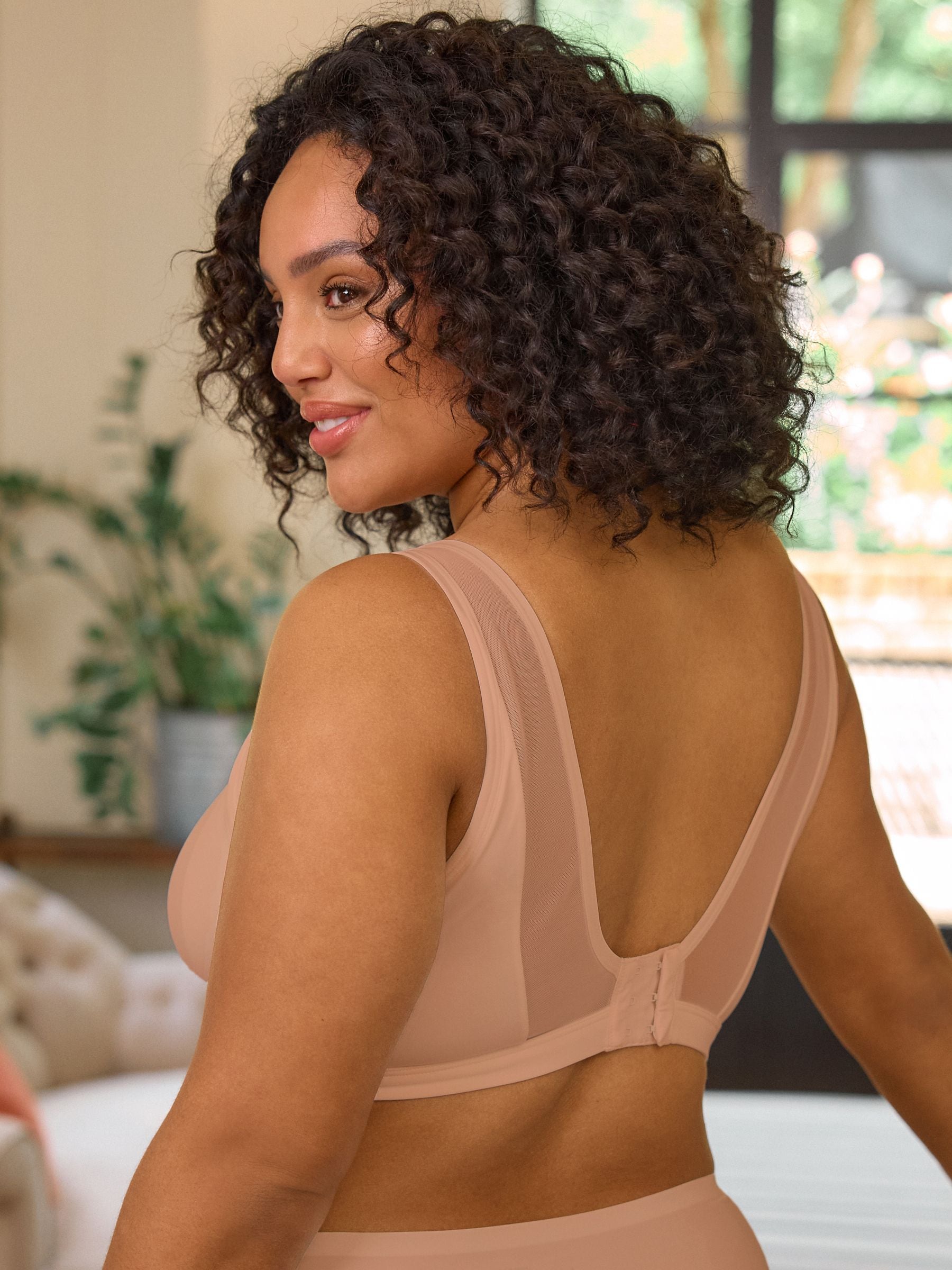 Caramel Nude B-H Total Support Non Wire Ultimate Comfort Bra