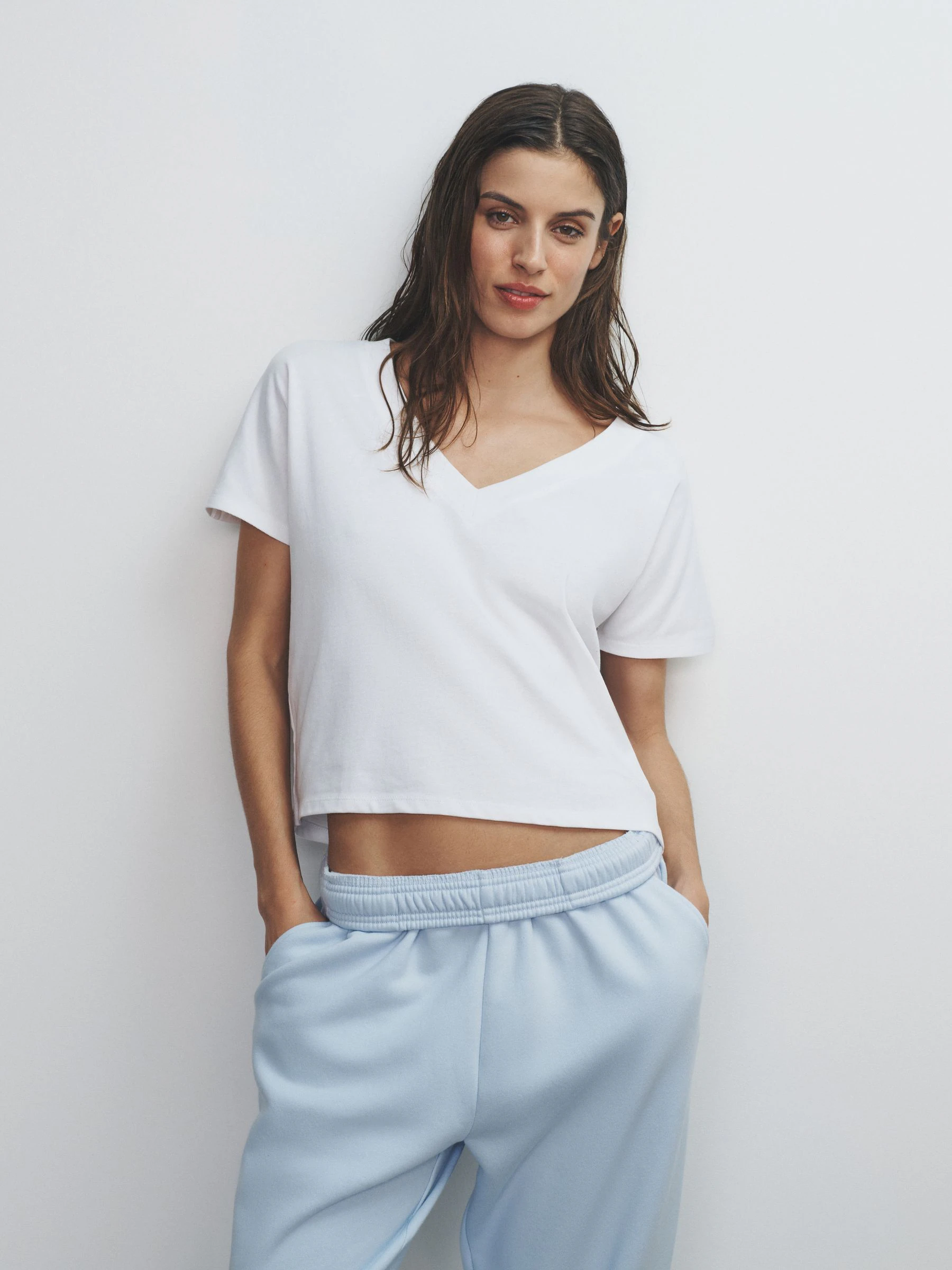 The Set Black/Chocolate Brown/White/Stripe 4 Pack V-Neck Short Sleeve Heavyweight T-Shirts