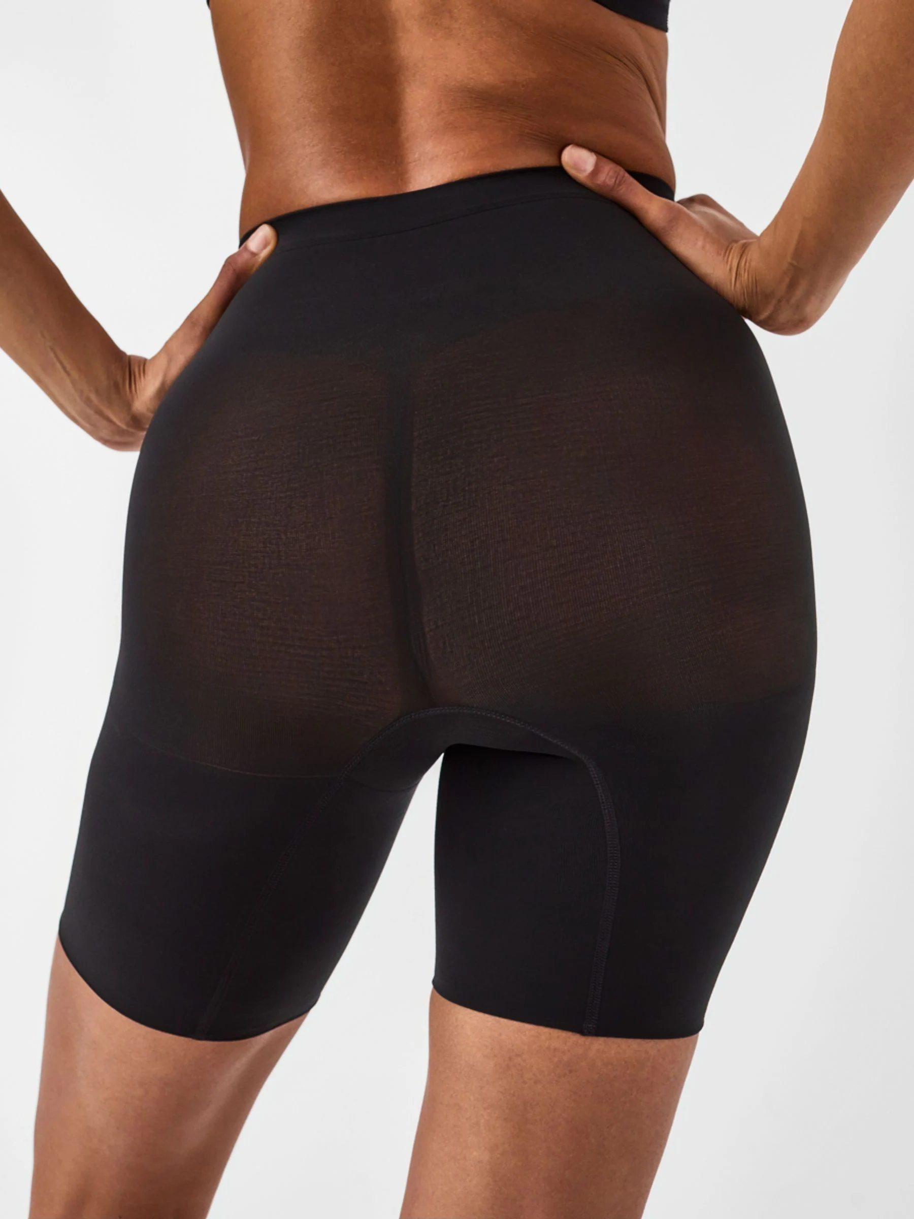 SPANX Black Short SPANXsculpt™ Seamless Power Mid-Thigh Short