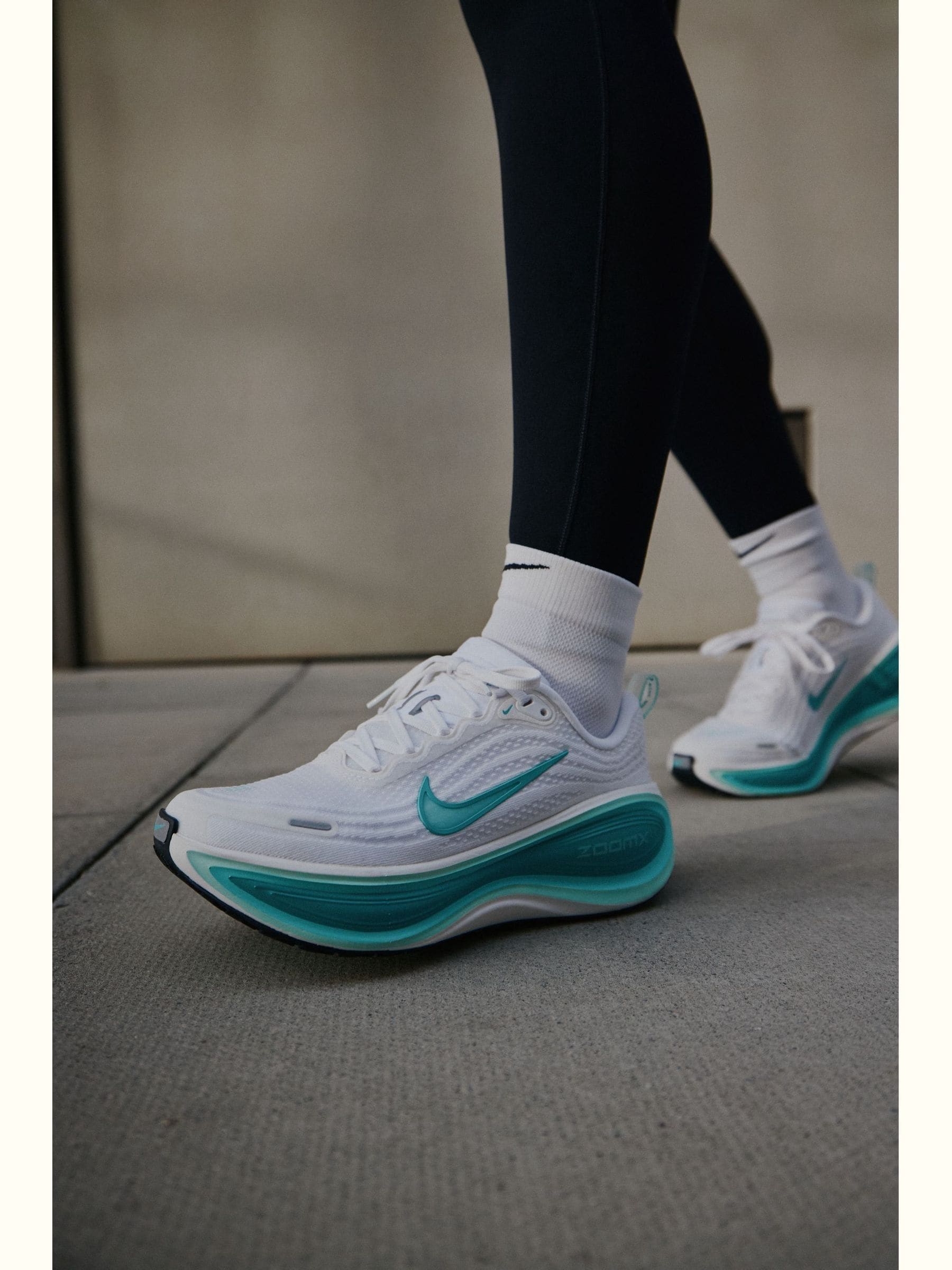 Nike White Blue Vomero Plus Road Running Trainers