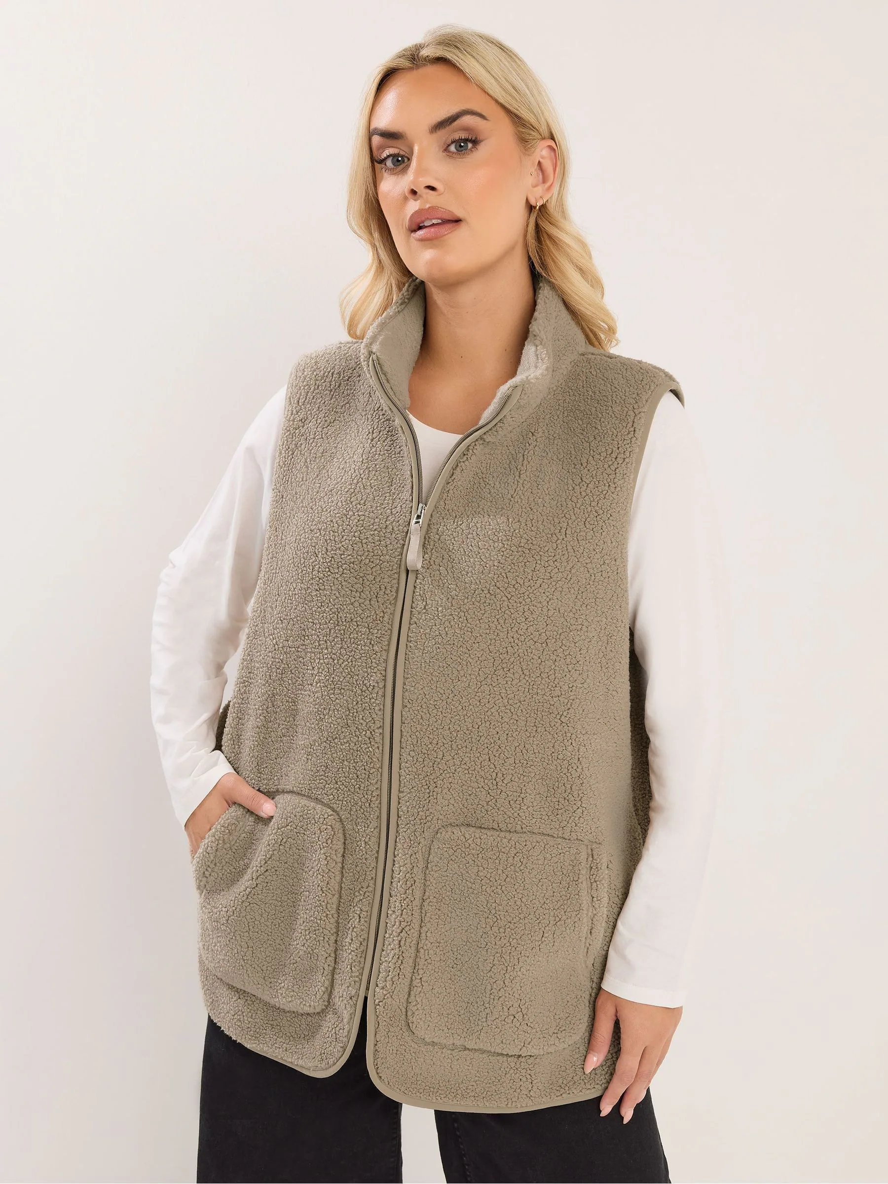Yours Curve Natural Borg Gilet
