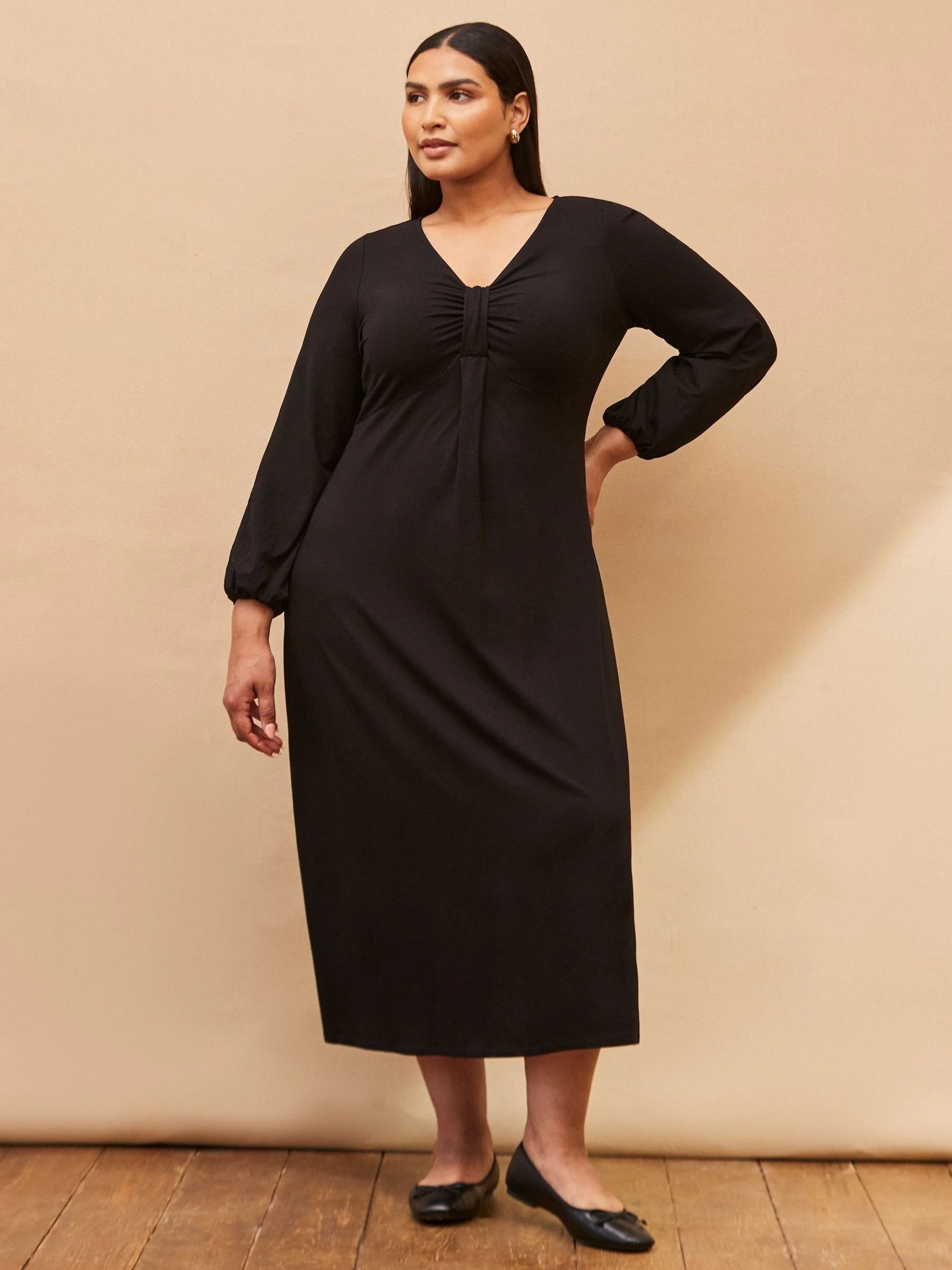 Live Unlimited Black Curve Long Sleeve Pleat Front Midi Dress