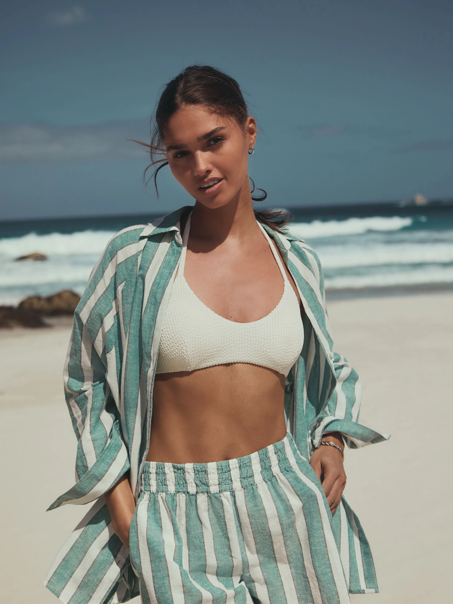 Green/White Summer Shirt With Linen