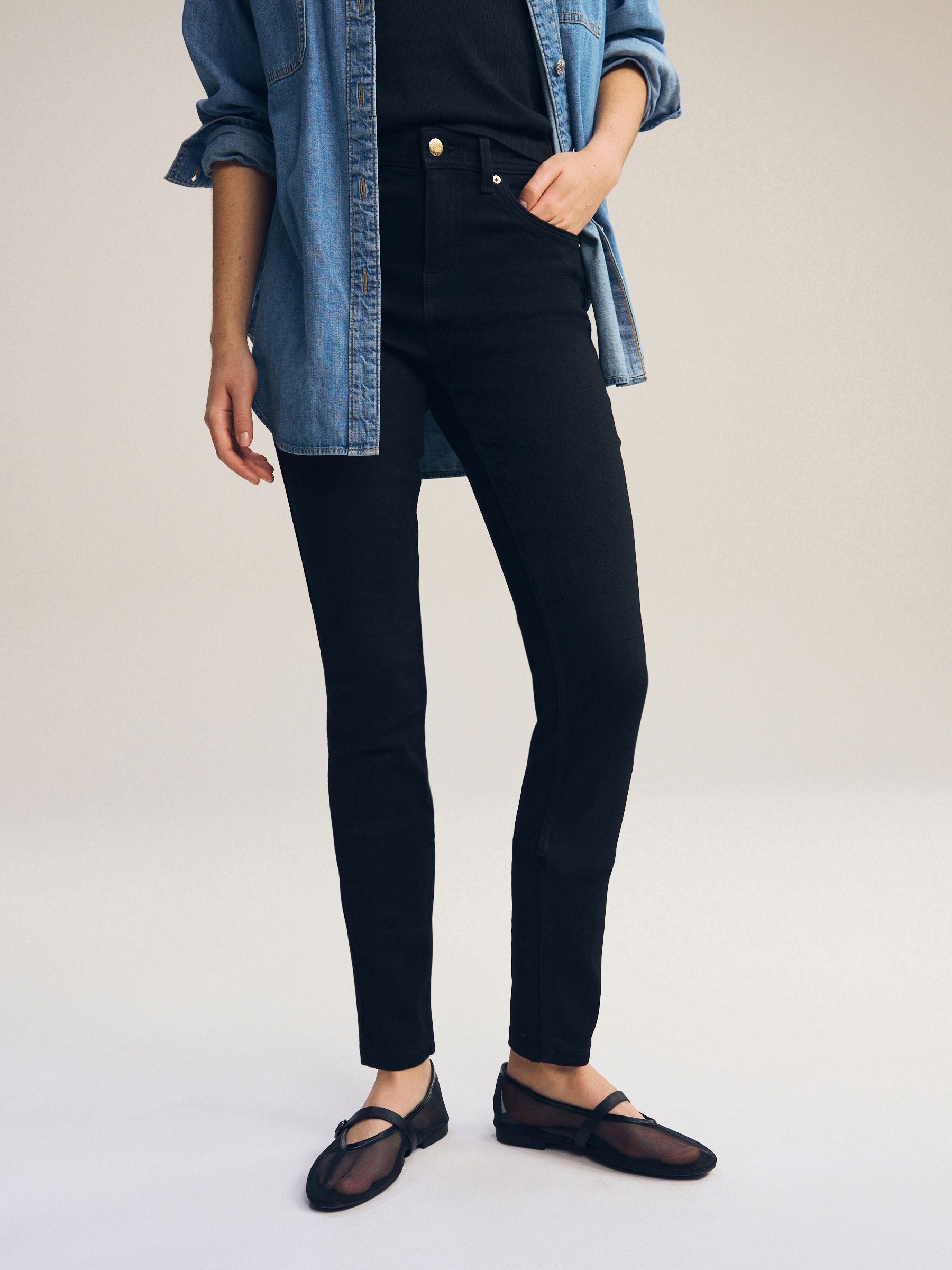 Black Supersoft Skinny Jeans
