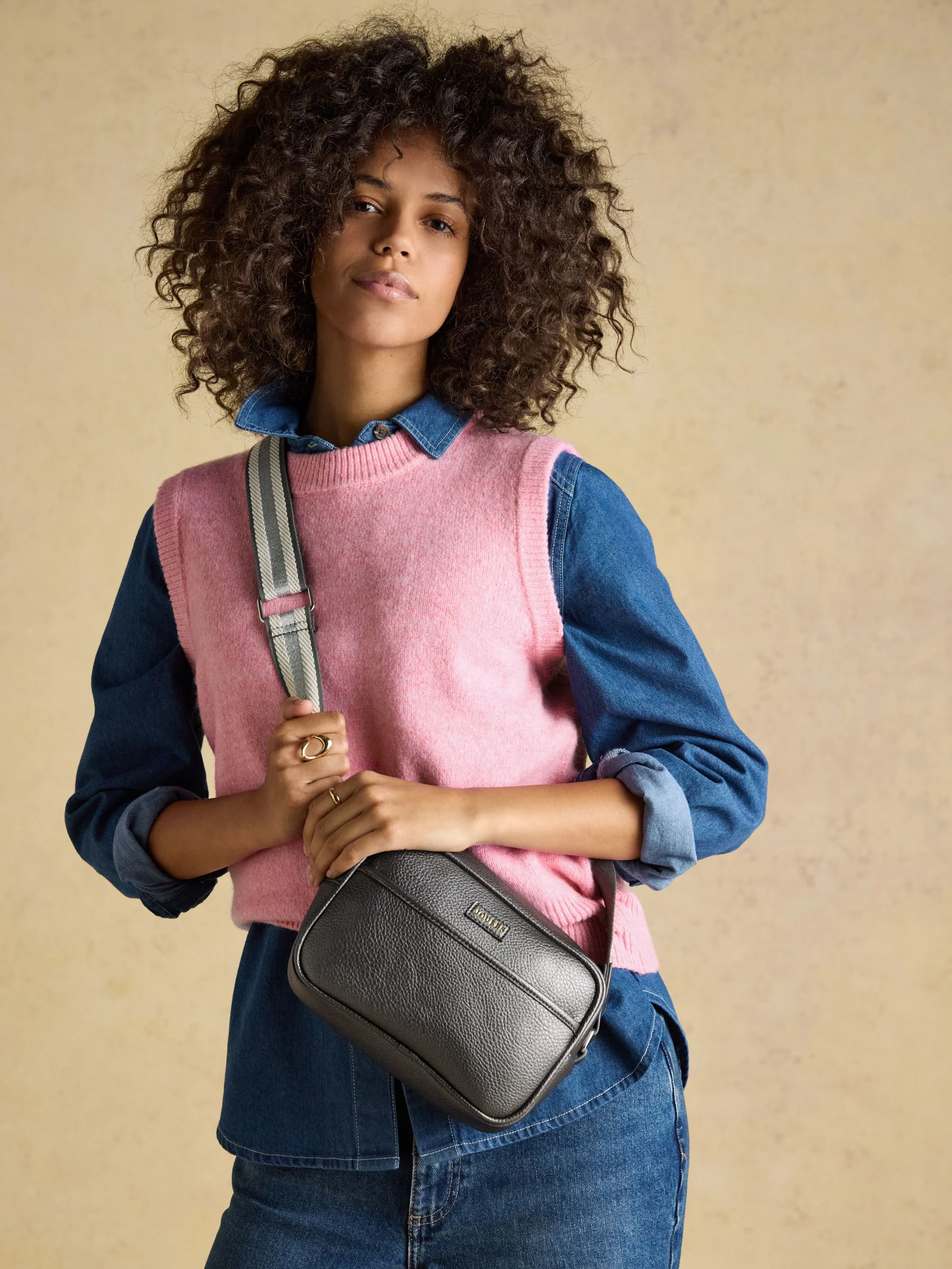 Joules Trent Pewter Grey Adjustable Cross Body Bag with Front Pocket