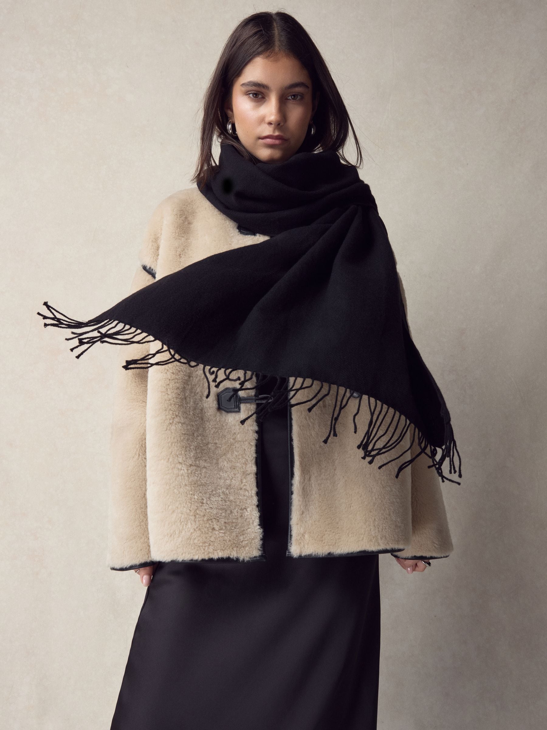 Black Premium Made in Italy Twill Midweight Shawl Scarf