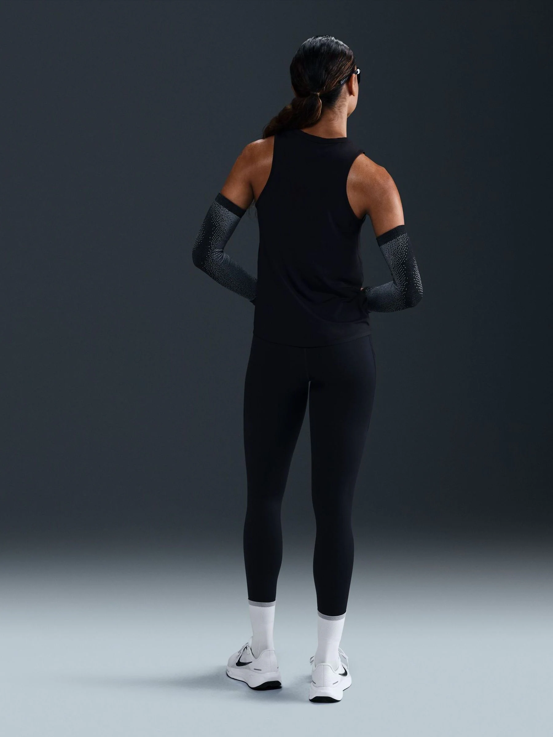 Nike Black One Swoosh Dri-FIT Running Tank Top