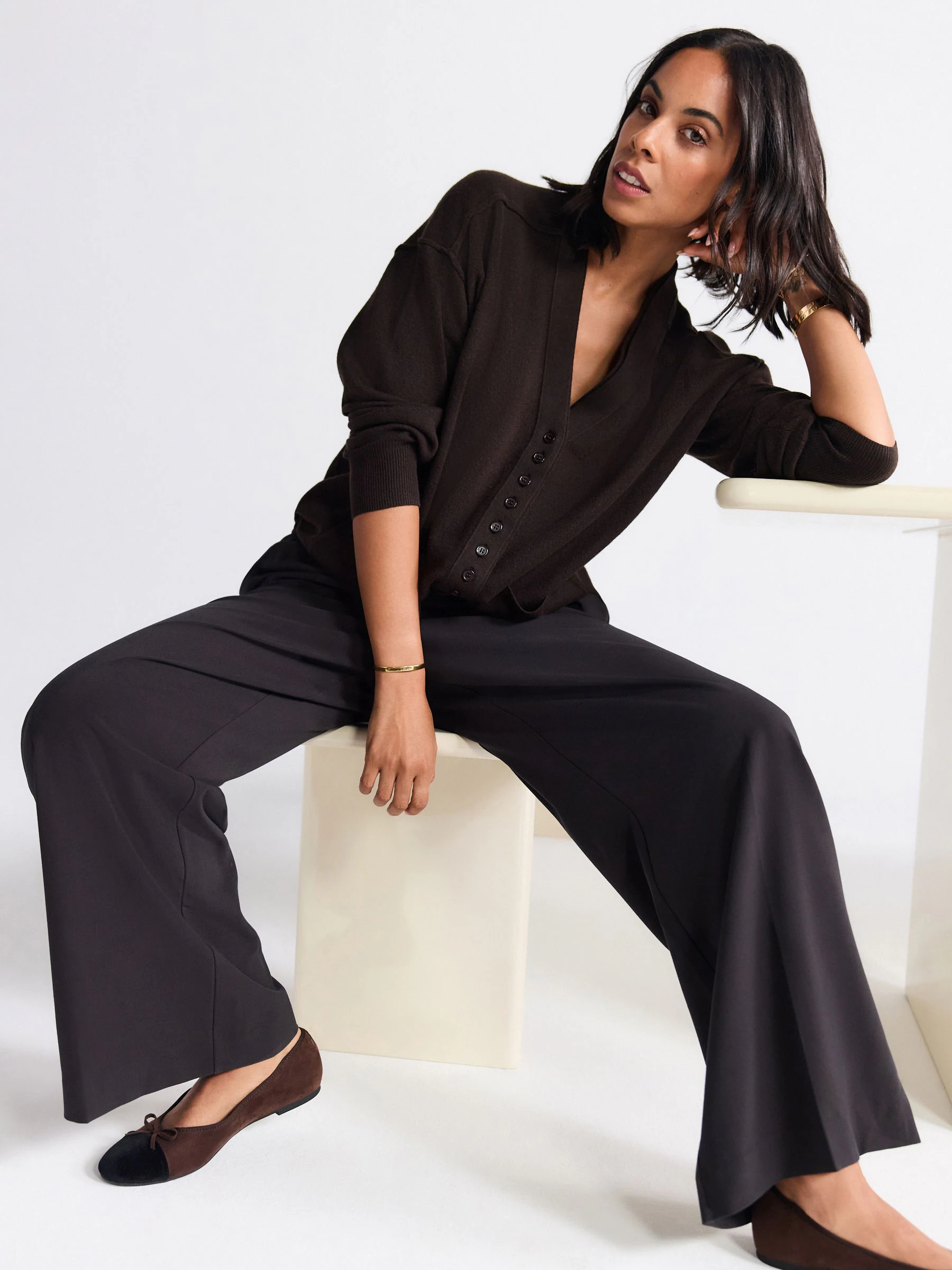 Chocolate Brown Supersoft V-Neck Cardigan With Pockets