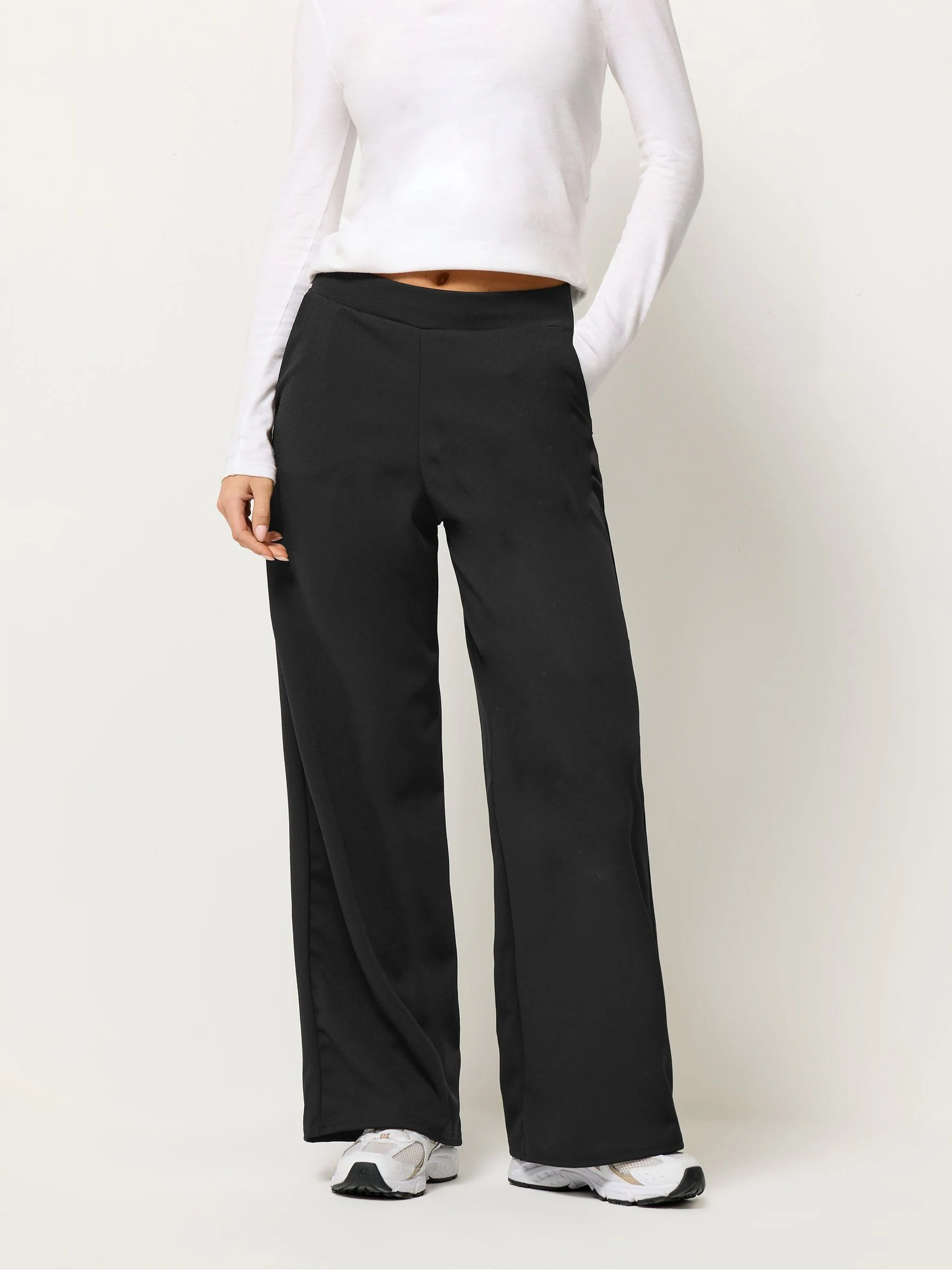 PixieGirl Petite Black Scuba Crepe Wide Leg Trousers
