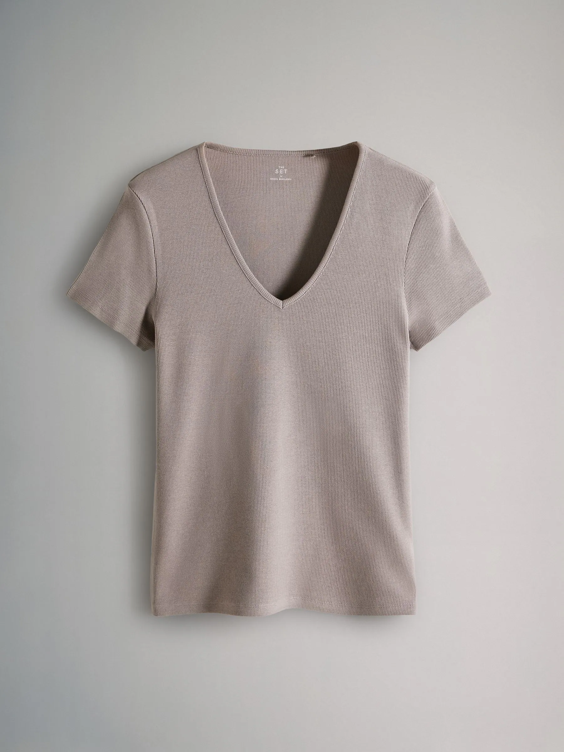 The Set 3 Pack Ribbed V-Neck Short Sleeved T-Shirts Black/White/Taupe Brown