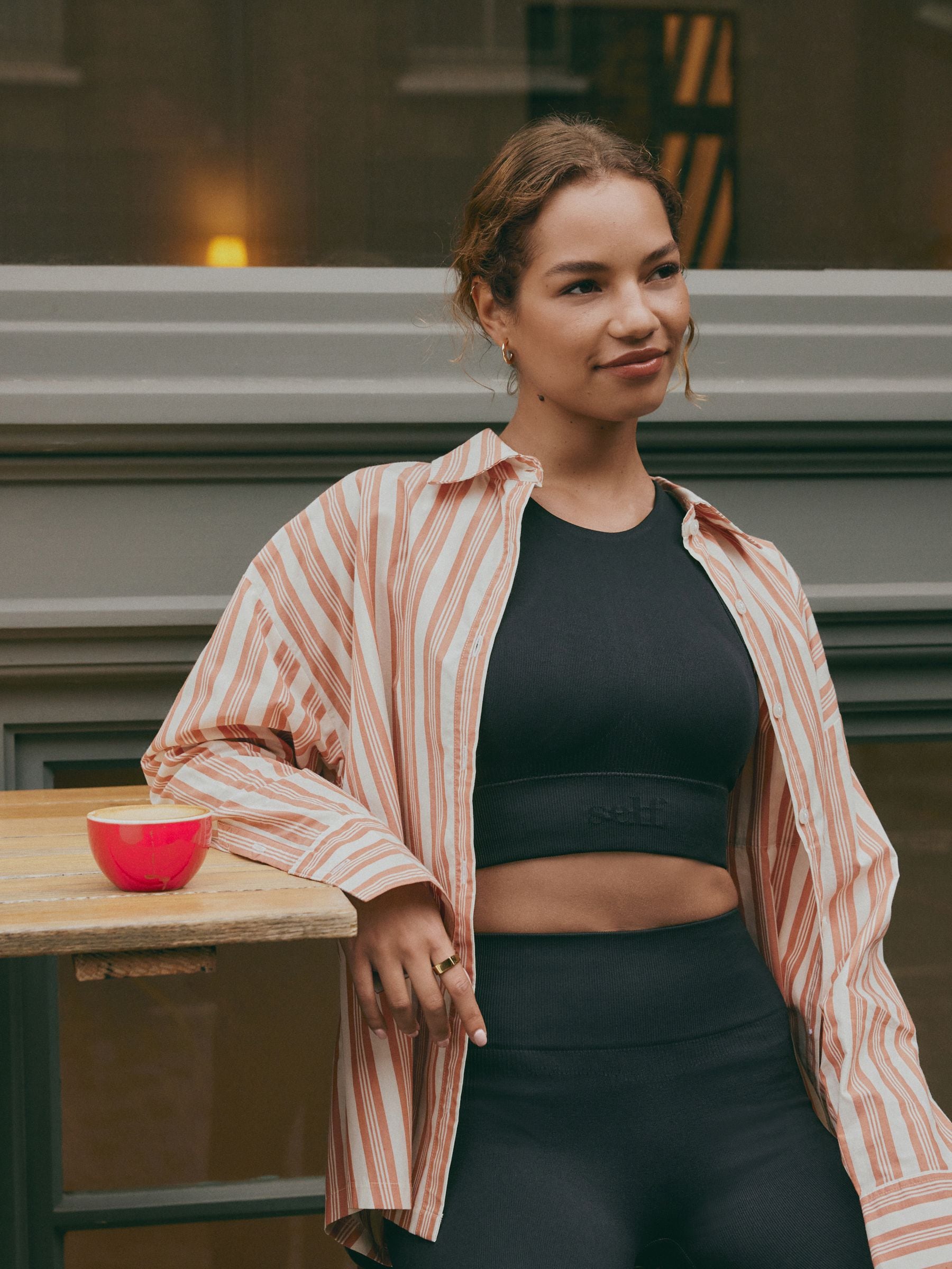 self. Black Seamfree Sports Crop Top