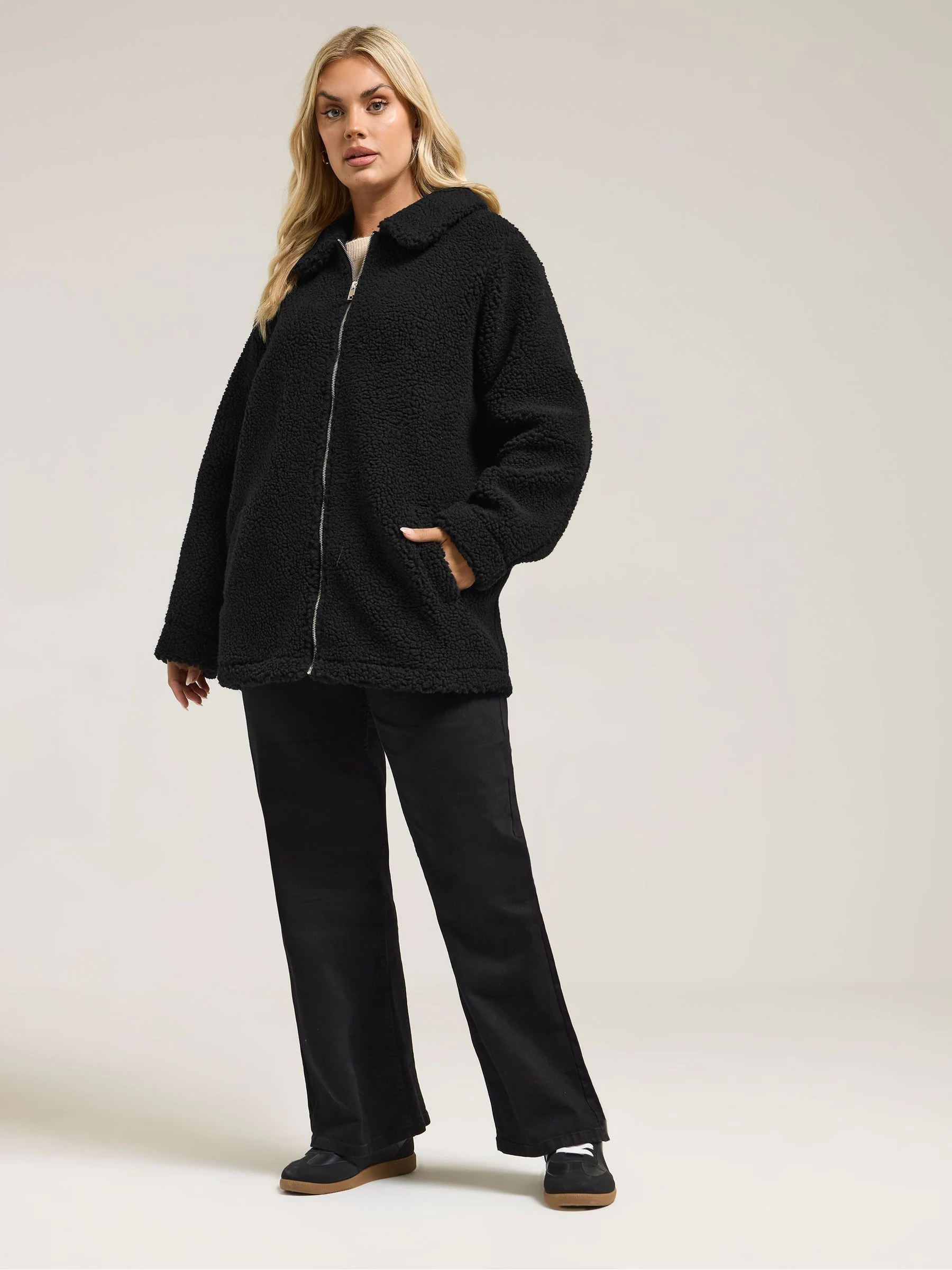 Yours Curve Black Heavyweight Teddy Fleece