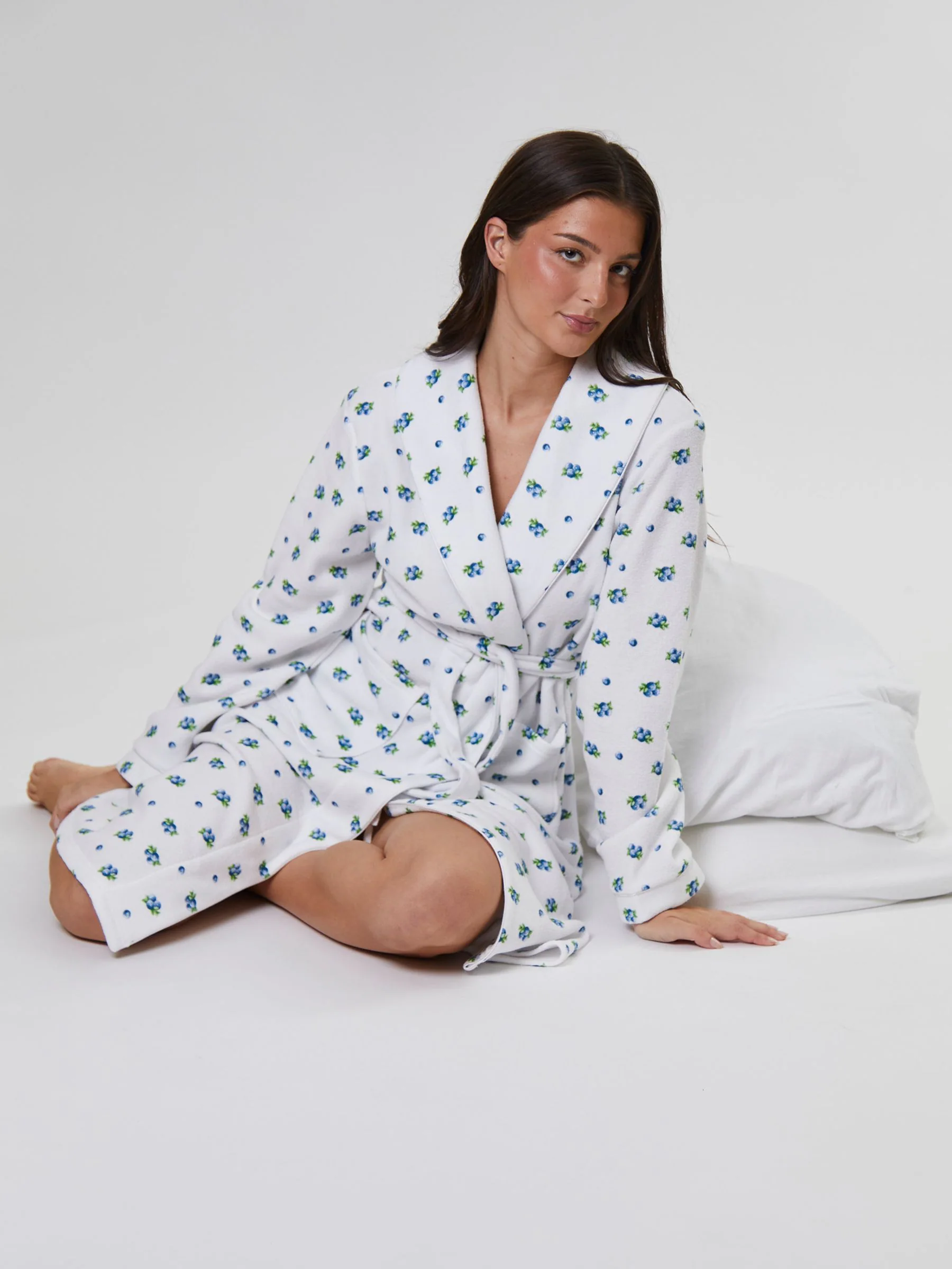Loungeable Blue Blueberry Print Lightweight Spa Robe