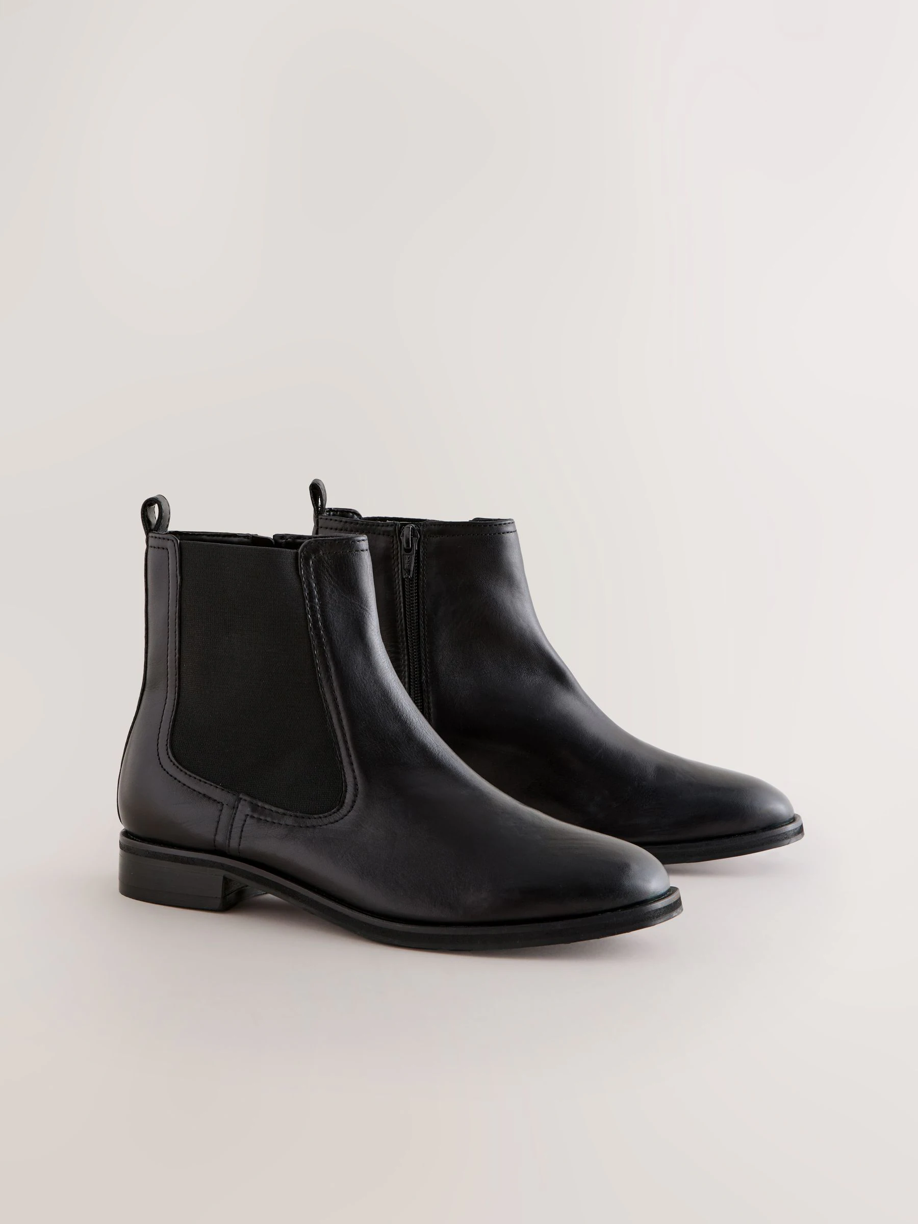 Black Leather Standard/Wide Fit Forever Comfort® Chelsea Ankle Boots