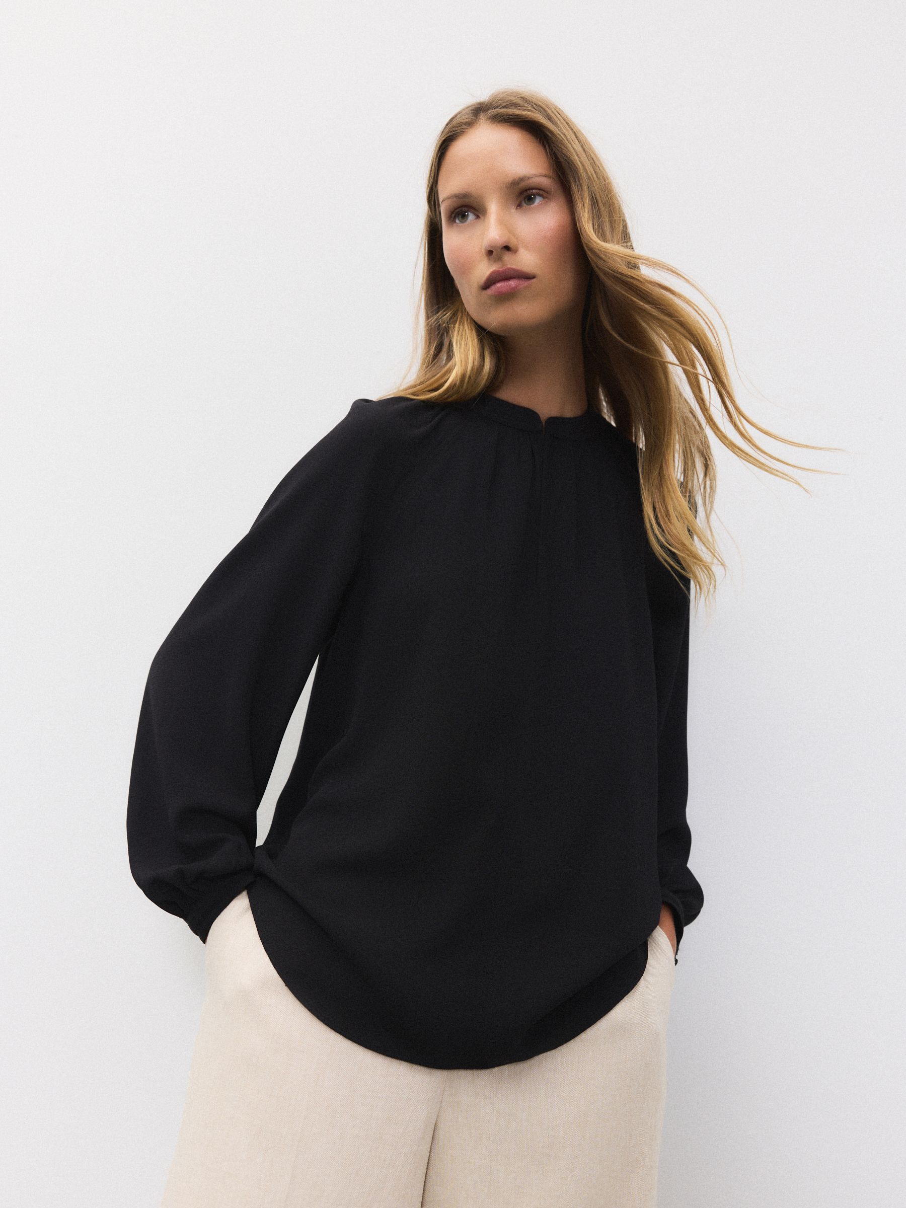 Black Long Sleeve V-Neck Blouse