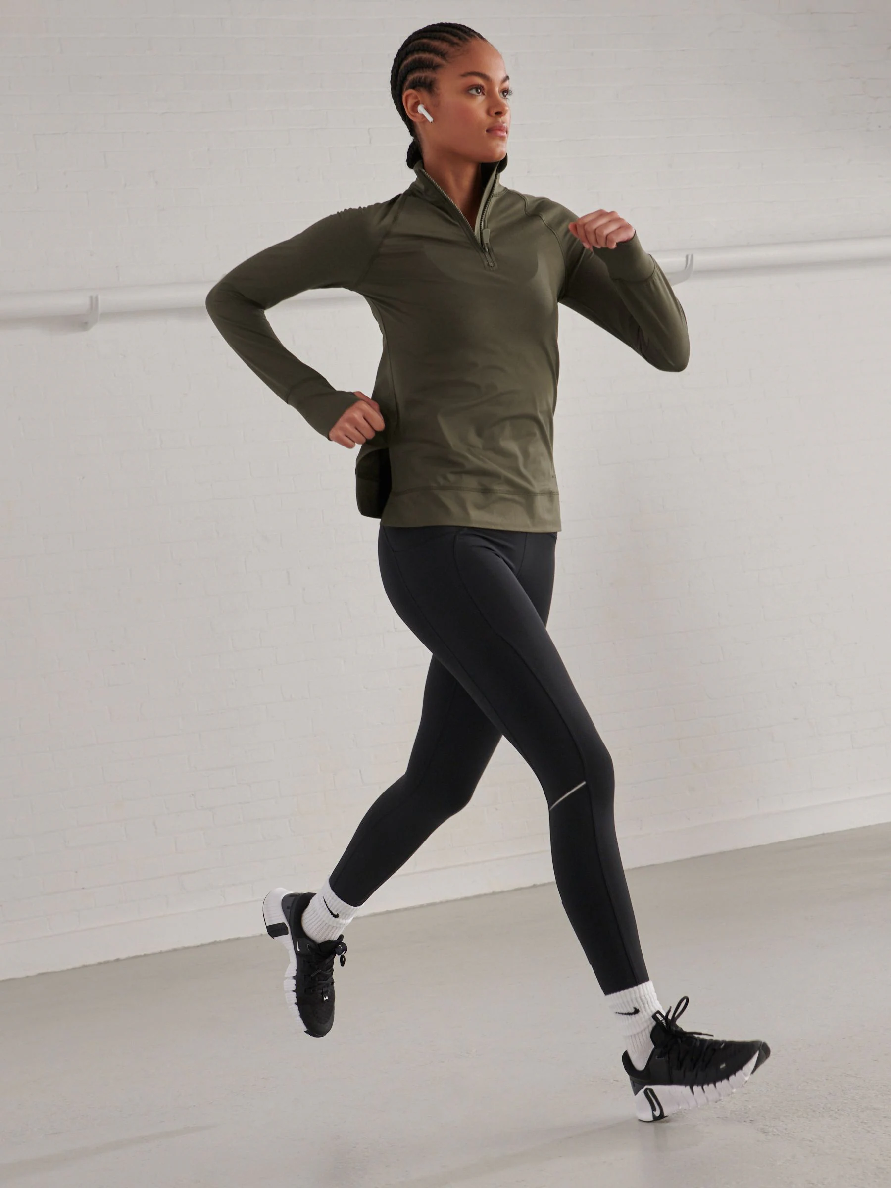 Black Running Leggings with Pocket