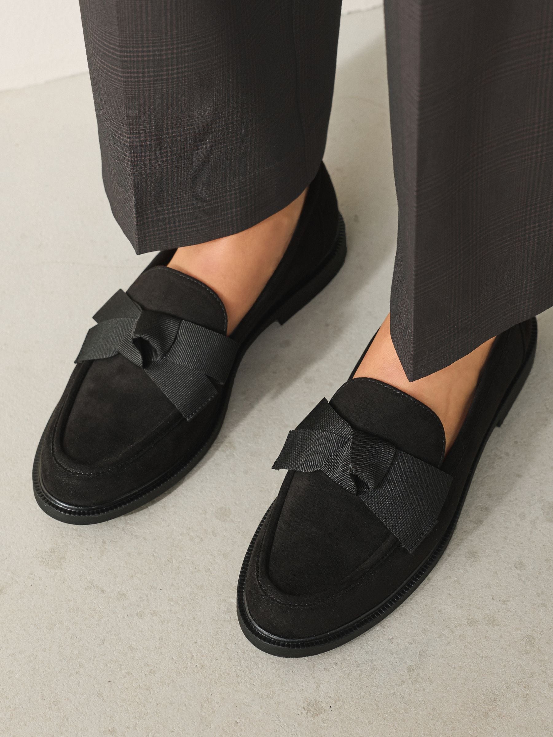 Black Forever Comfort® Loafers With Bow