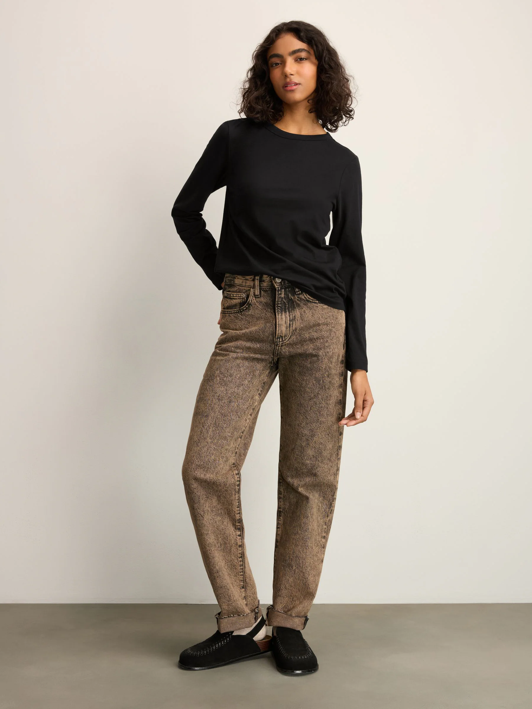 Black Long Sleeve Crew Neck T-Shirt