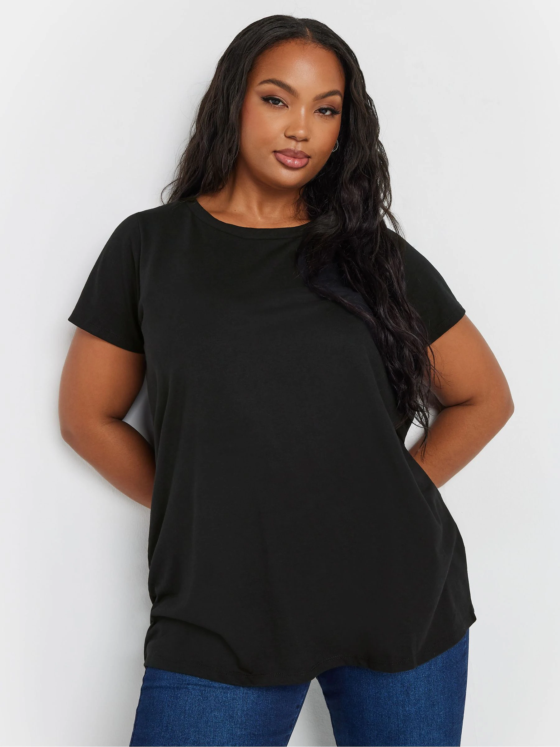 Yours Curve Black Core Basic T-Shirts 2 Pack