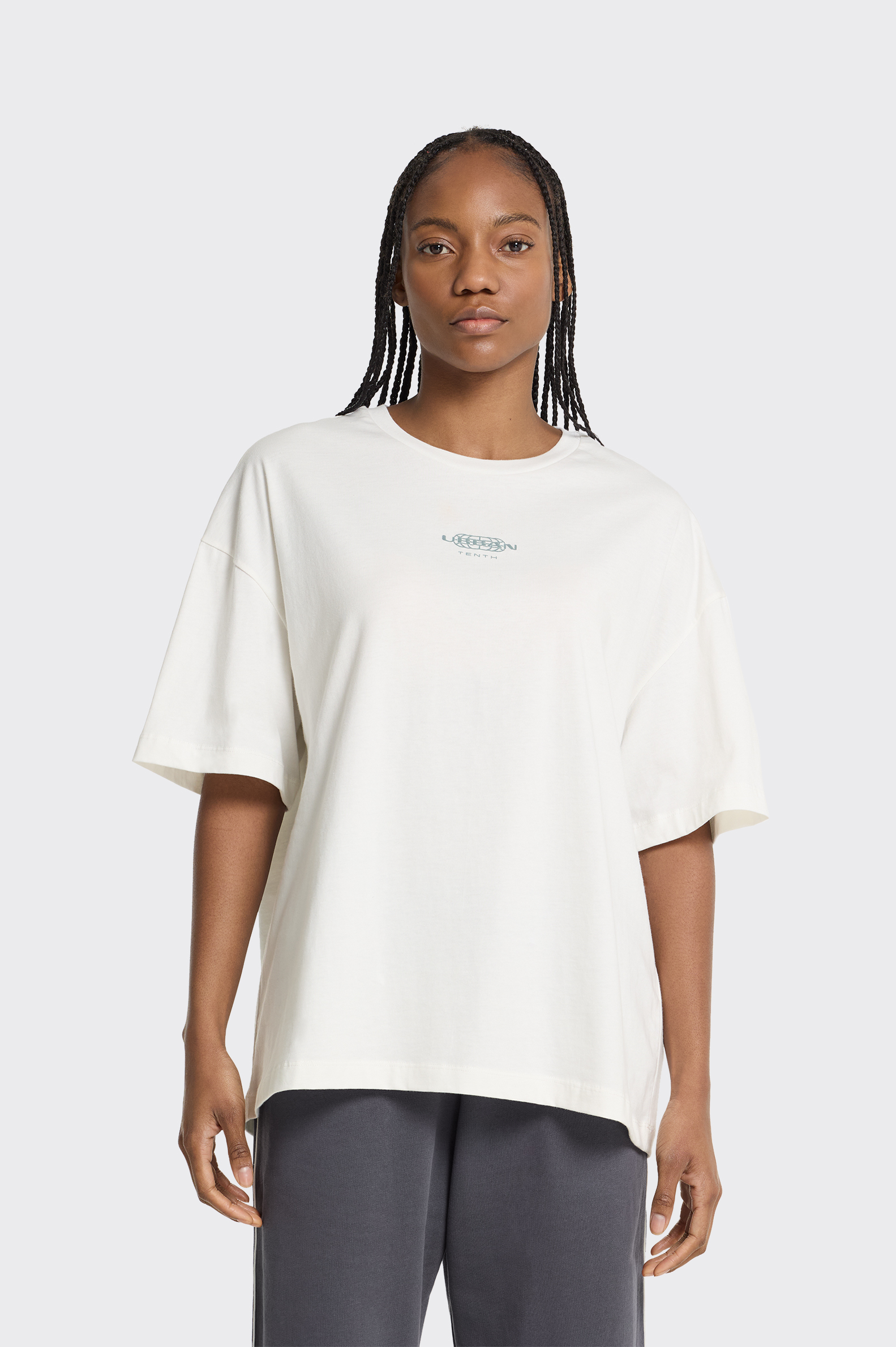Camiseta Essentials Tenth Oversize Mujer