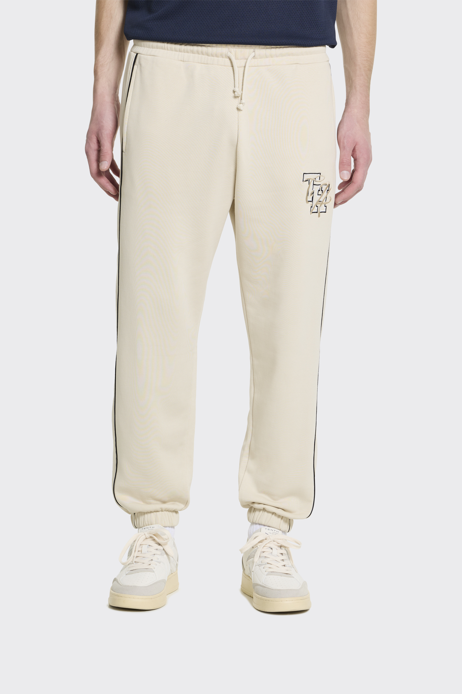 Pantalón Casual Tenth Parche Bordado Hombre