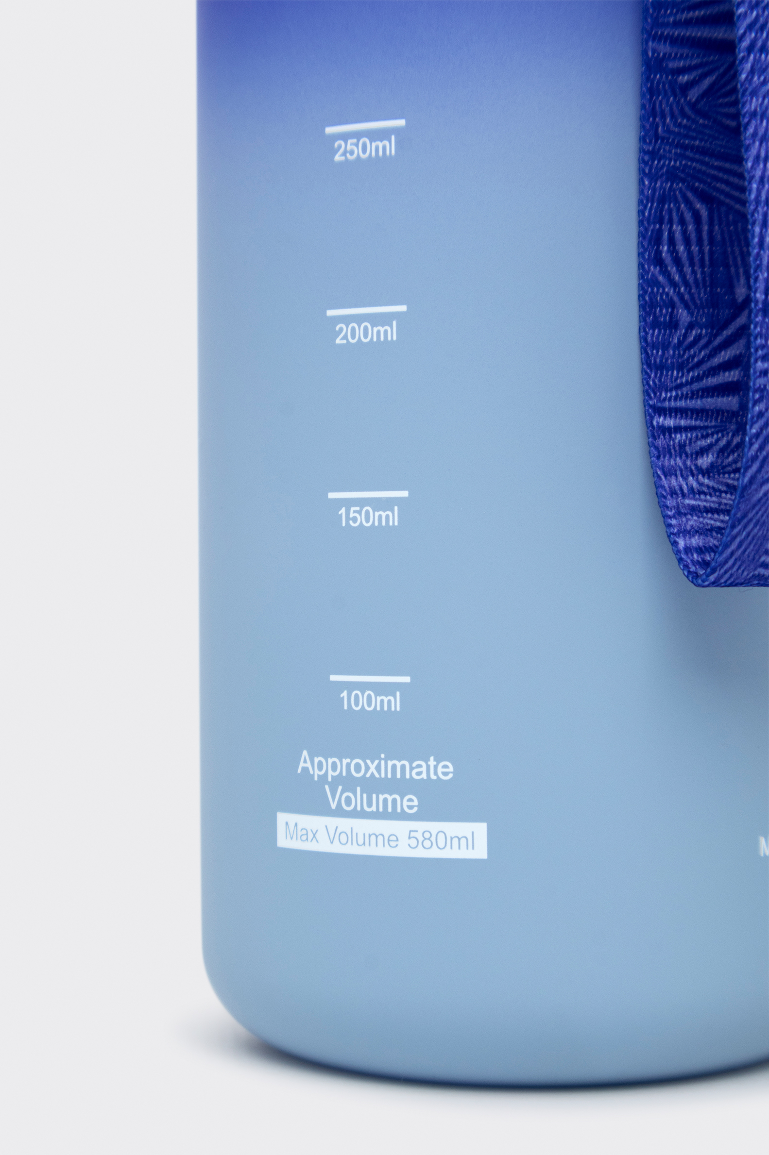 Botella Tritán Deportiva Tenth 580 Ml Degradada