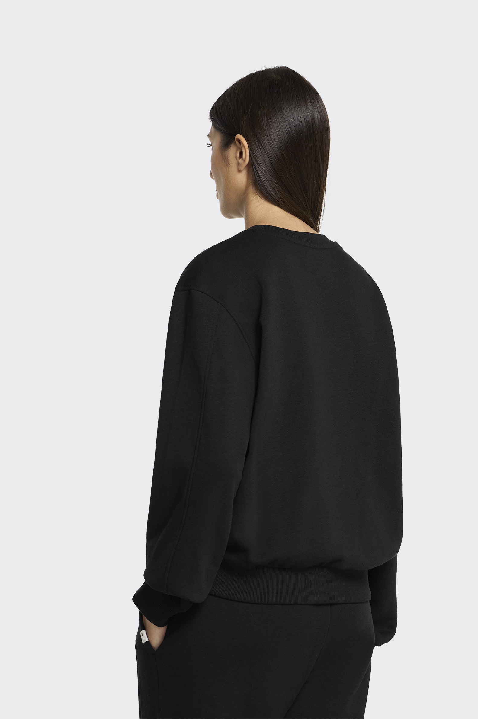 Sudadera Essentials Tenth Cuello Pico Mujer