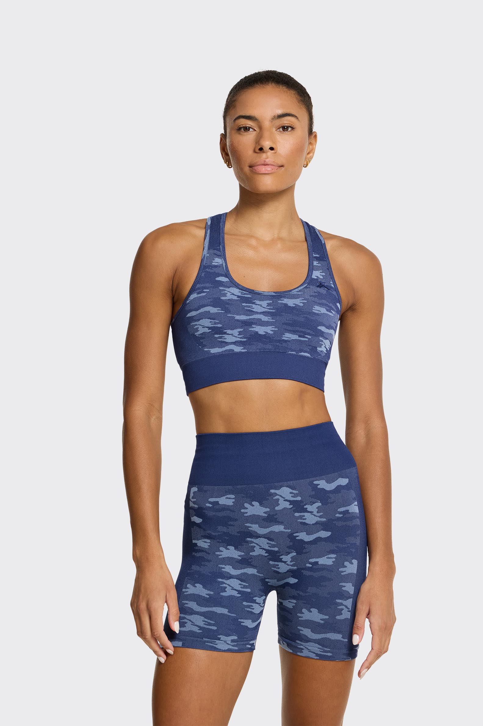 Top Essentials Tenth Seamless Mujer