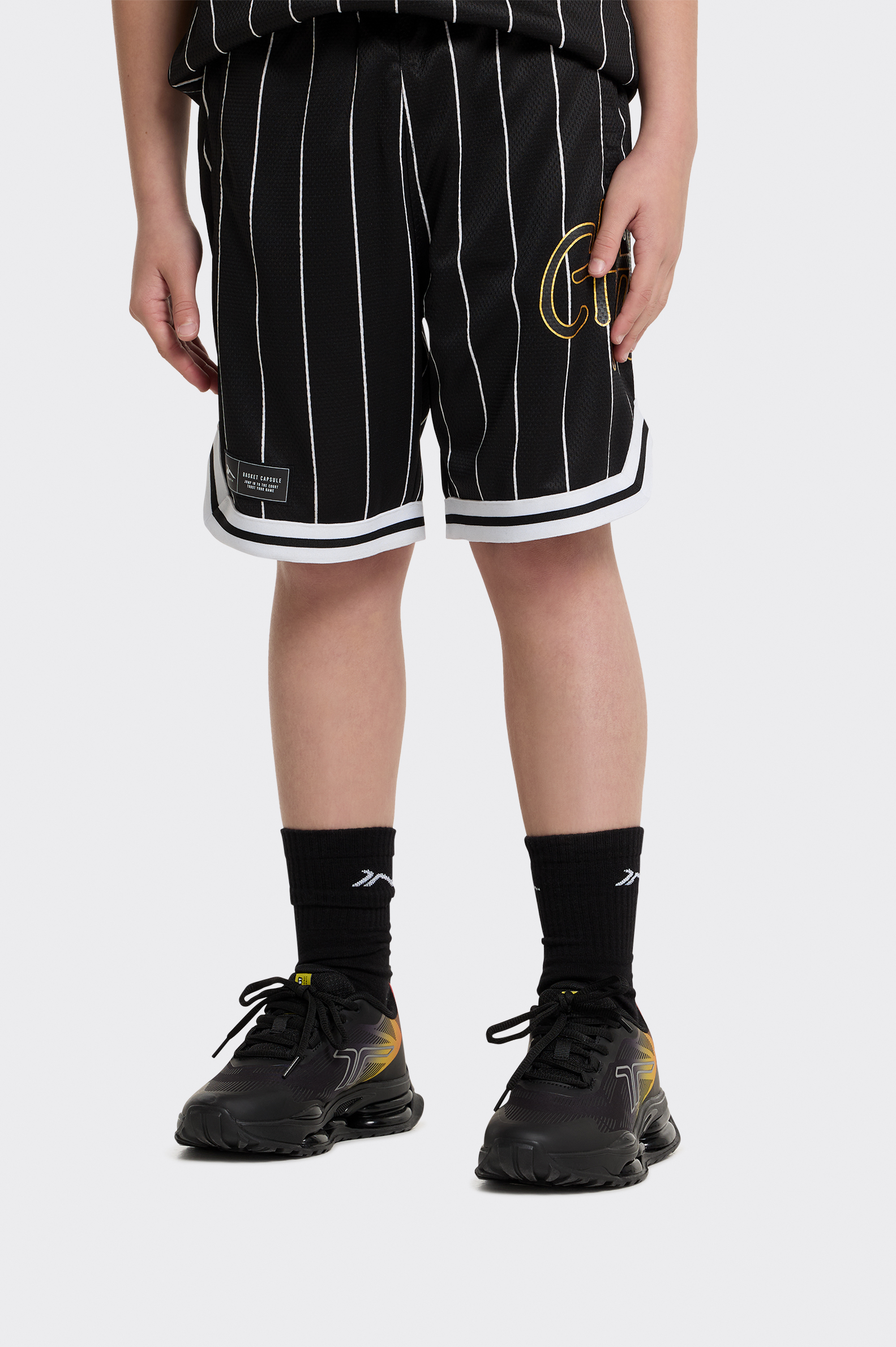 Short Baloncesto Tenth Rayas Chicago Niño