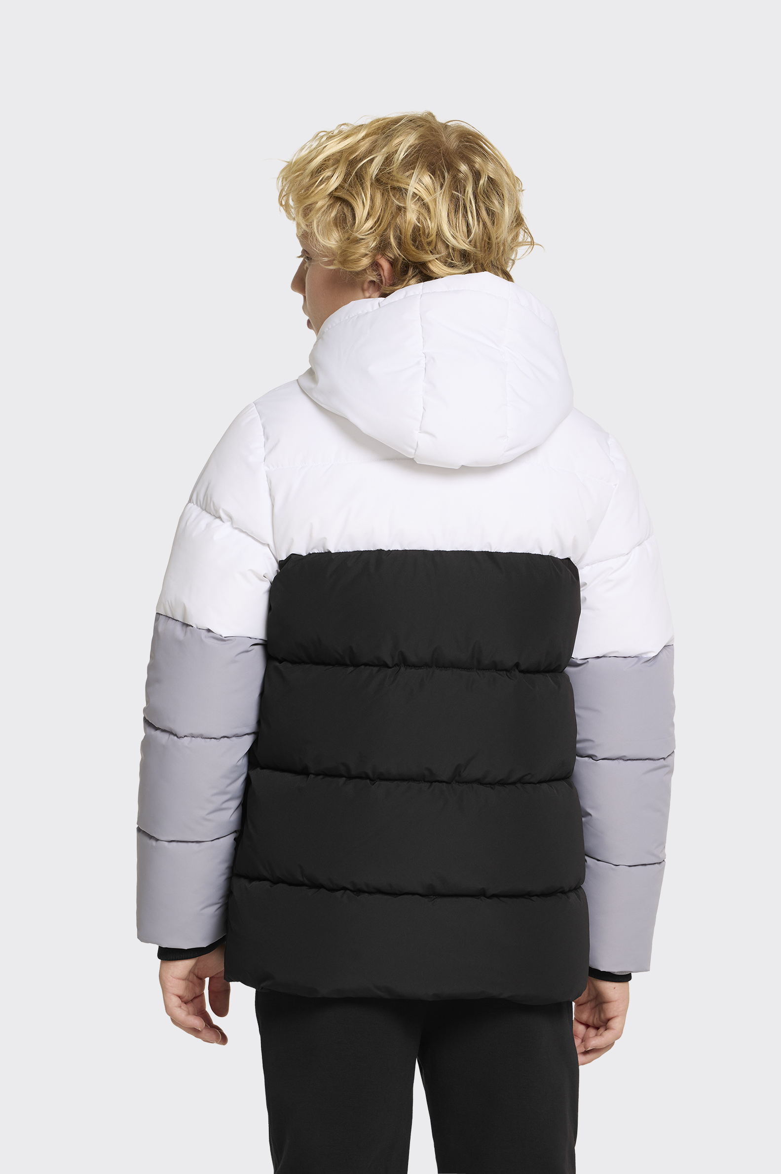 Abrigo Casual Tenth Cortes Tricolor Niño