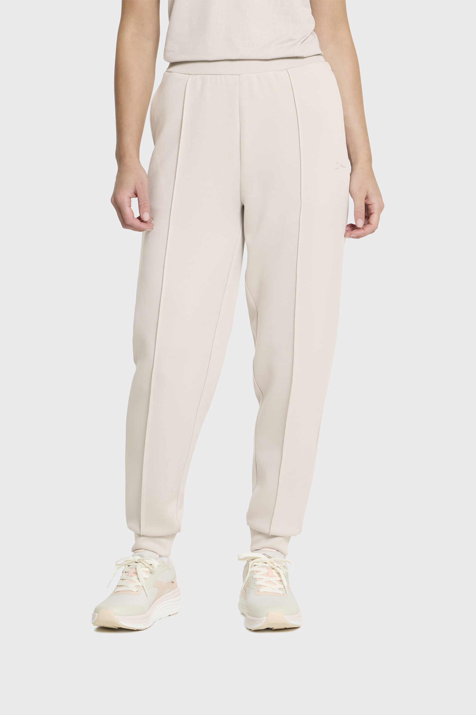 Pantalón Essentials Tenth Jogger Dry Mujer