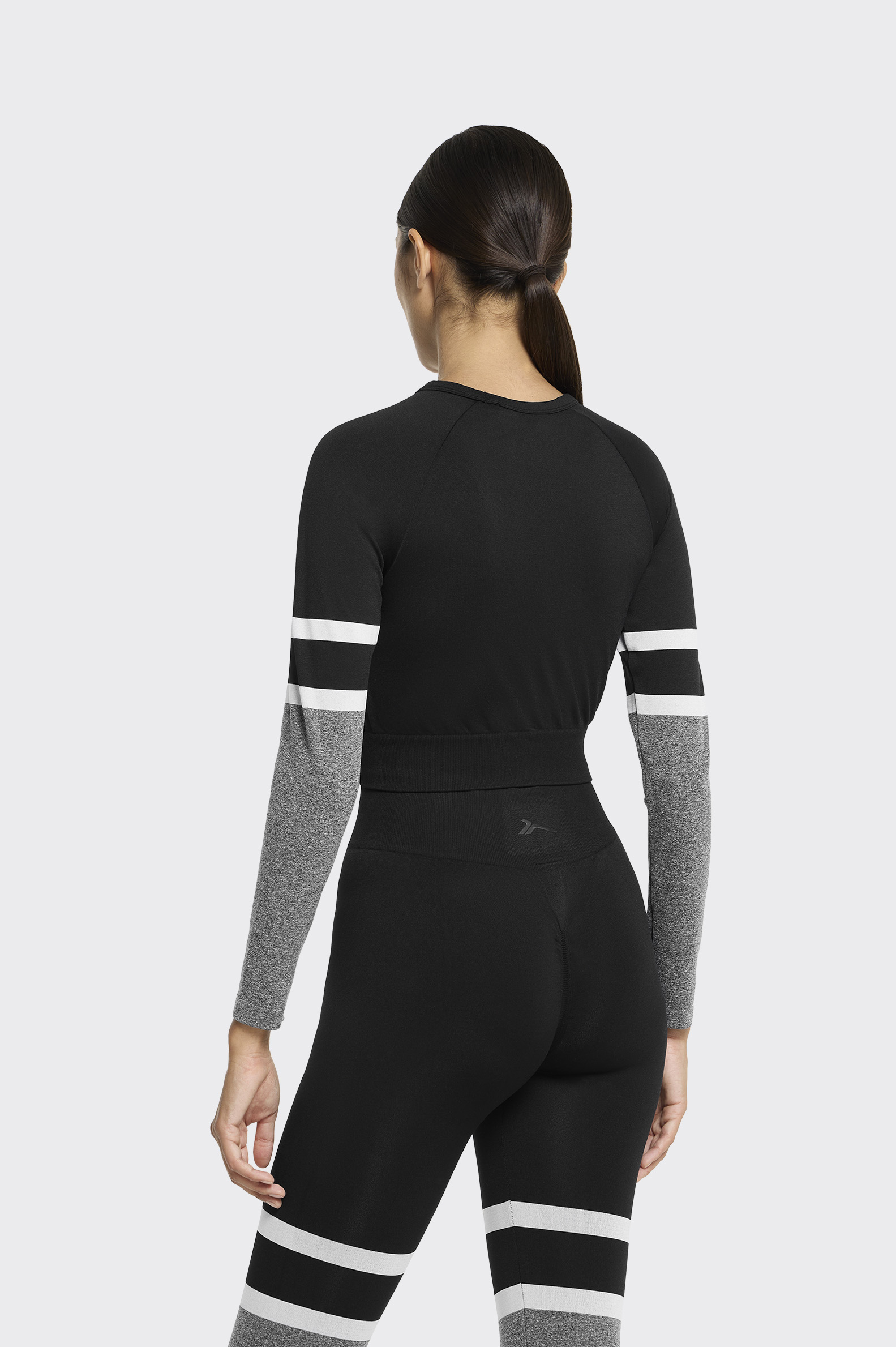 Camiseta Training Tenth Seamless Crop Mujer