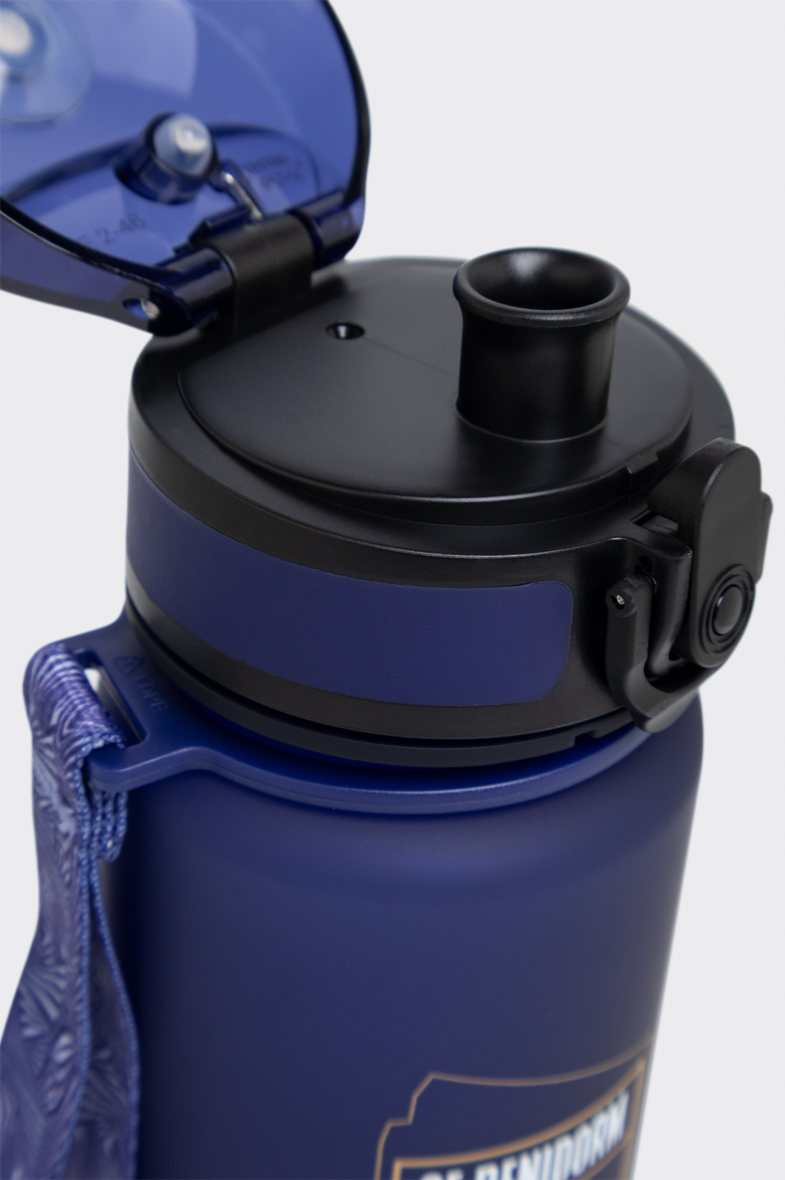 Botella Tritán Tenth Deportiva 580 Ml Cf Benidorm