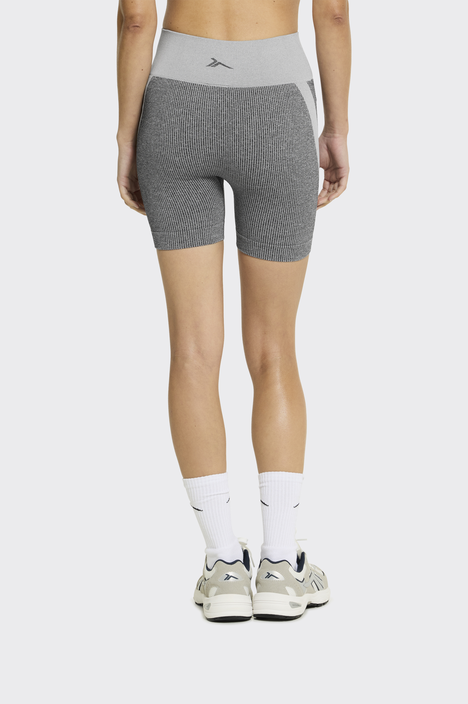 Malla Training Tenth Ciclista Seamless Mujer