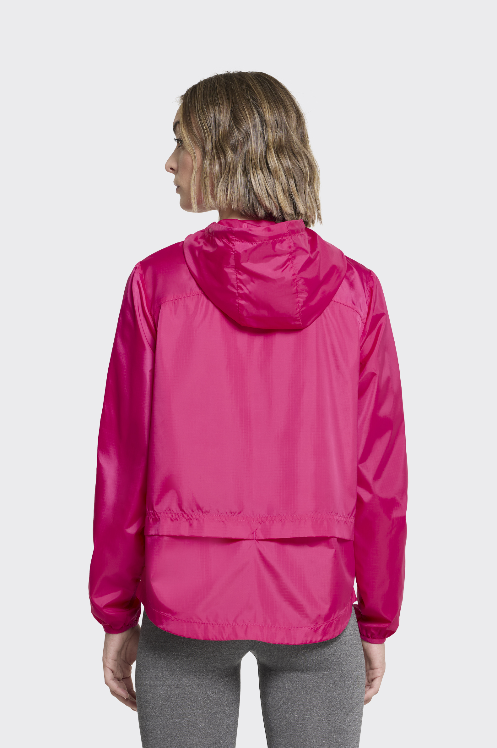 Cortavientos Essentials Tenth Básico Mujer