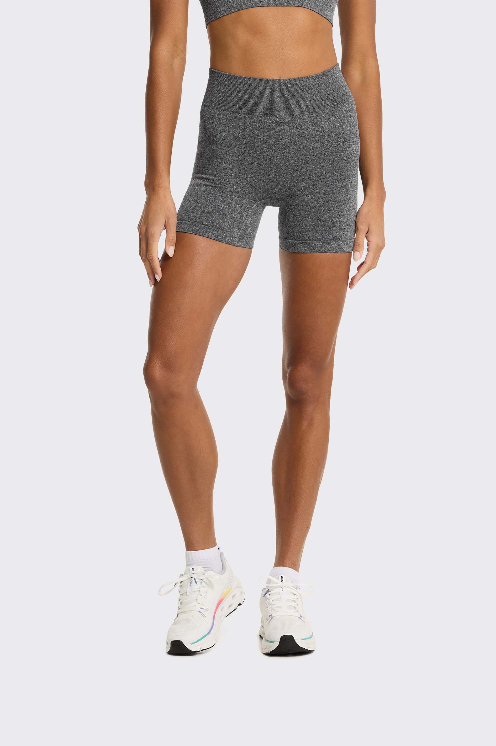 Malla Essentials Tenth Lisa Mujer