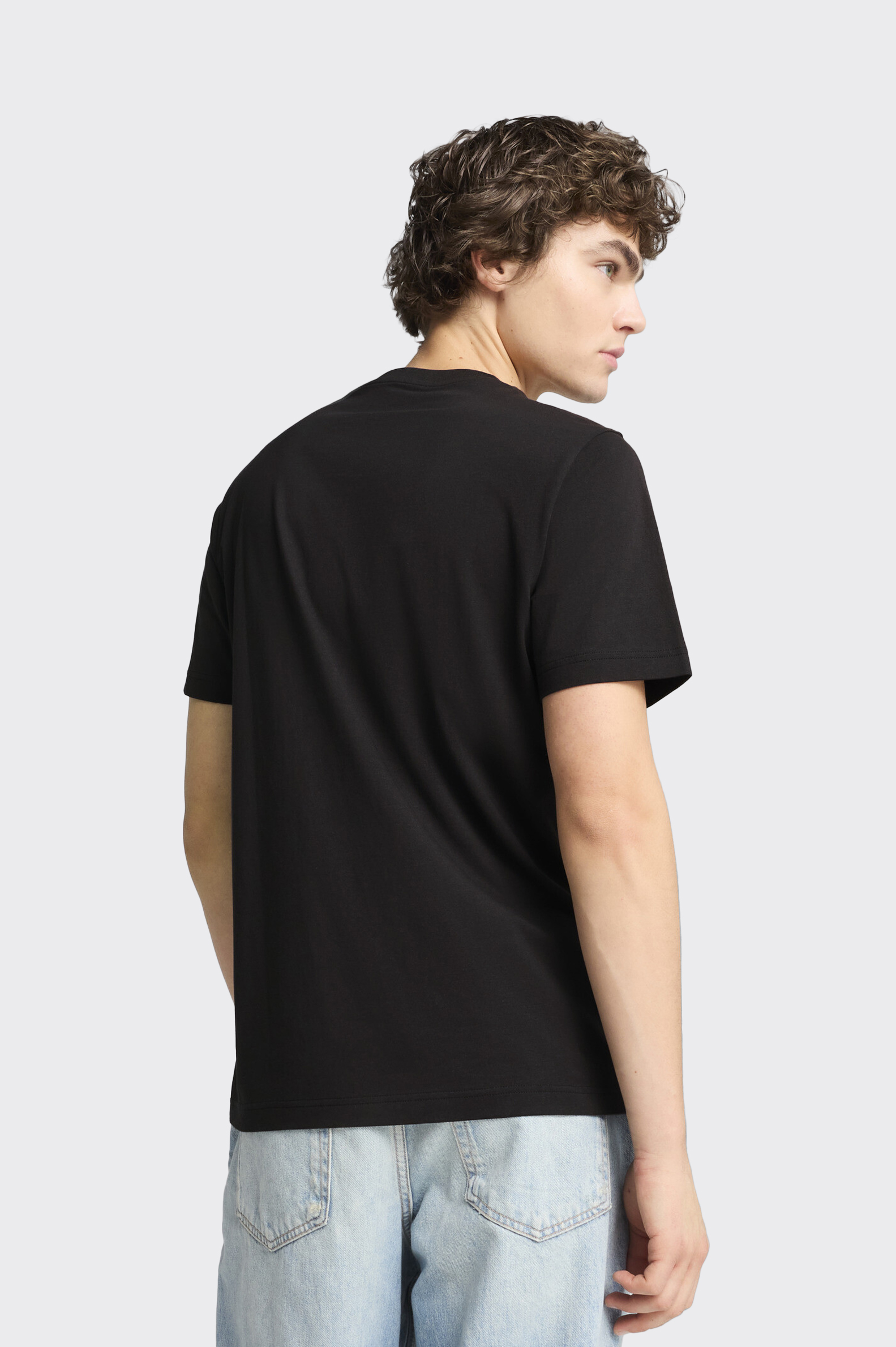 Camiseta Casual Puma Graphics Sneaker Hombre