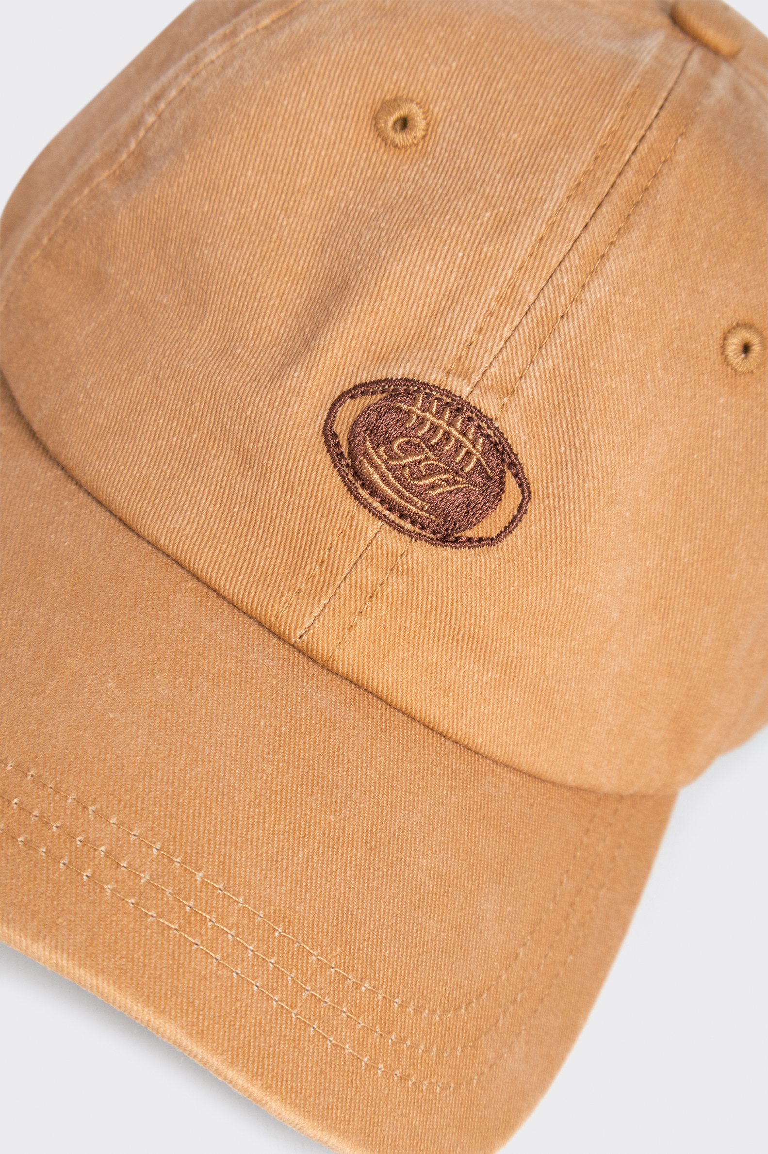Gorra Essentials Tenth Embroidery