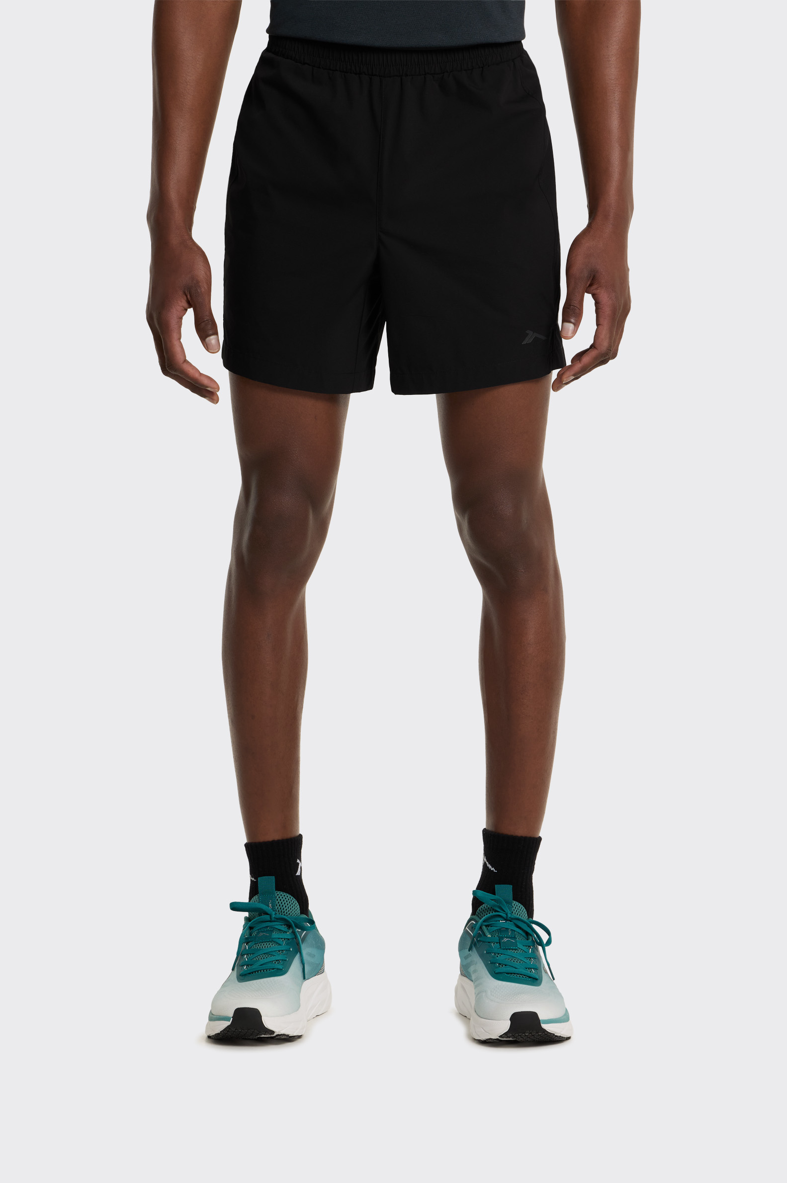 Short Training Tenth Técnico Hombre