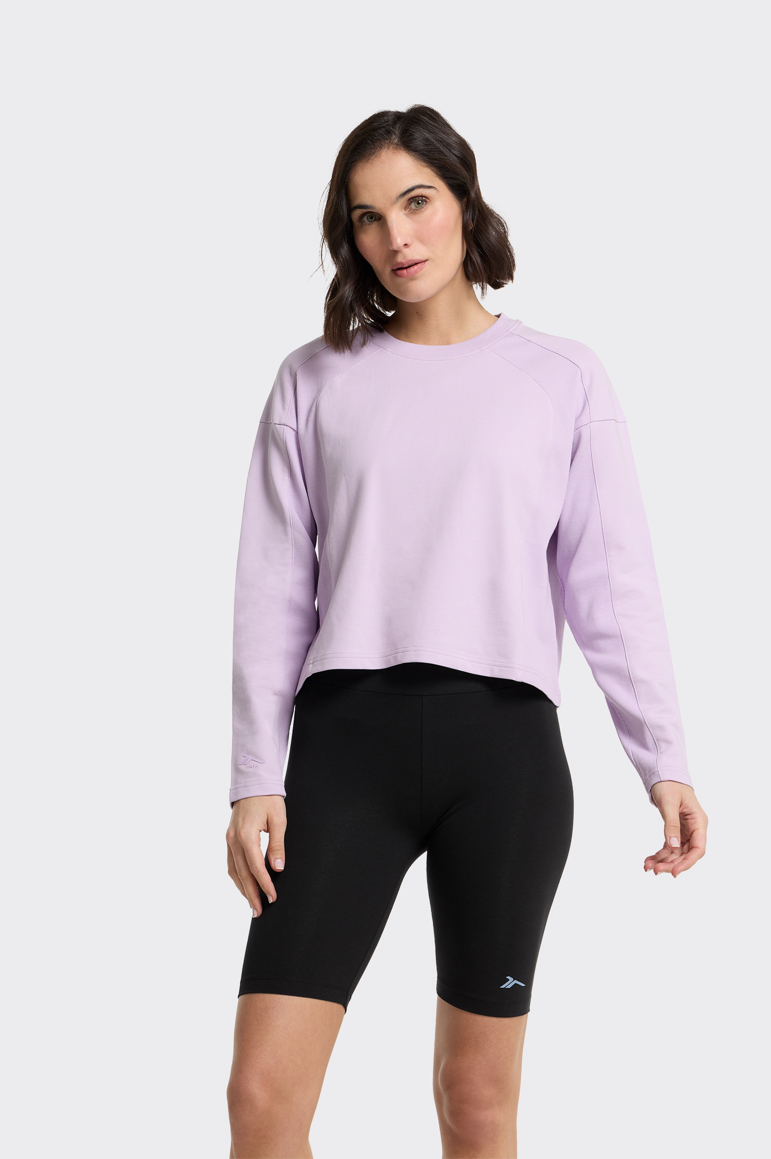 Sudadera Essentials Tenth Cropped Mujer