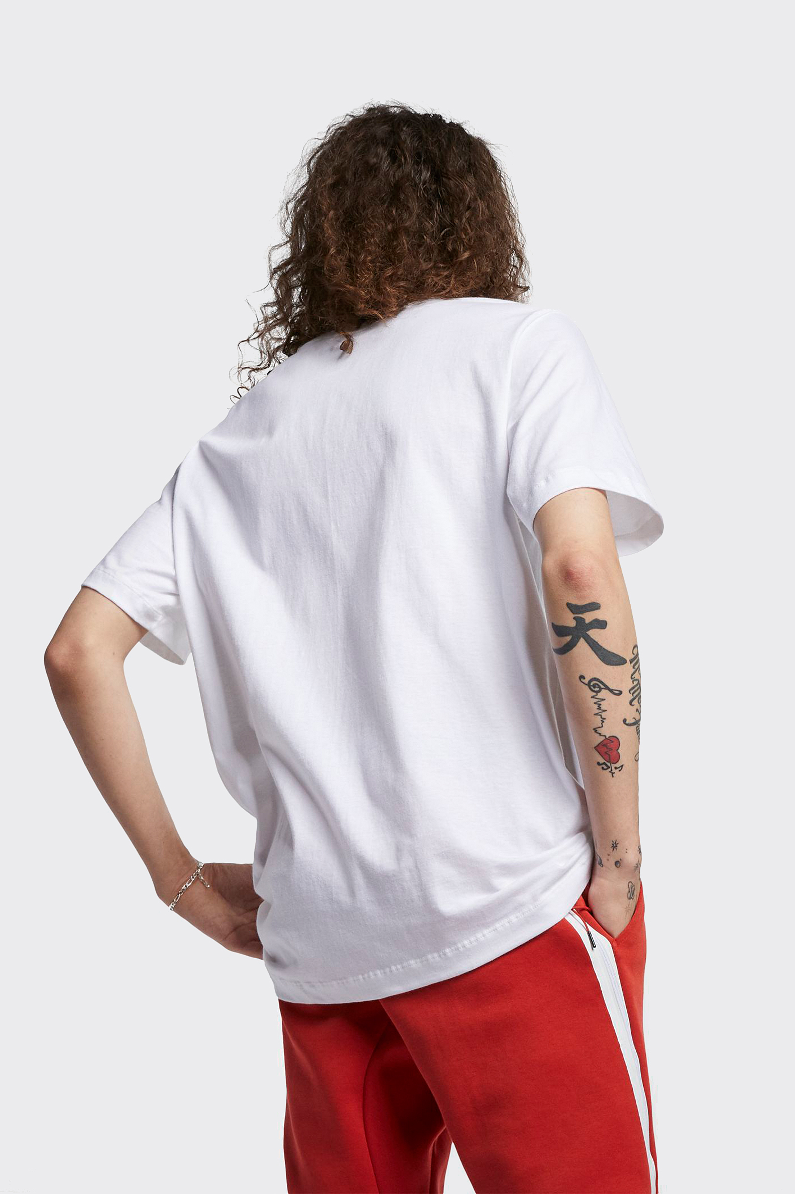 Camiseta Casual Nike Club Hombre